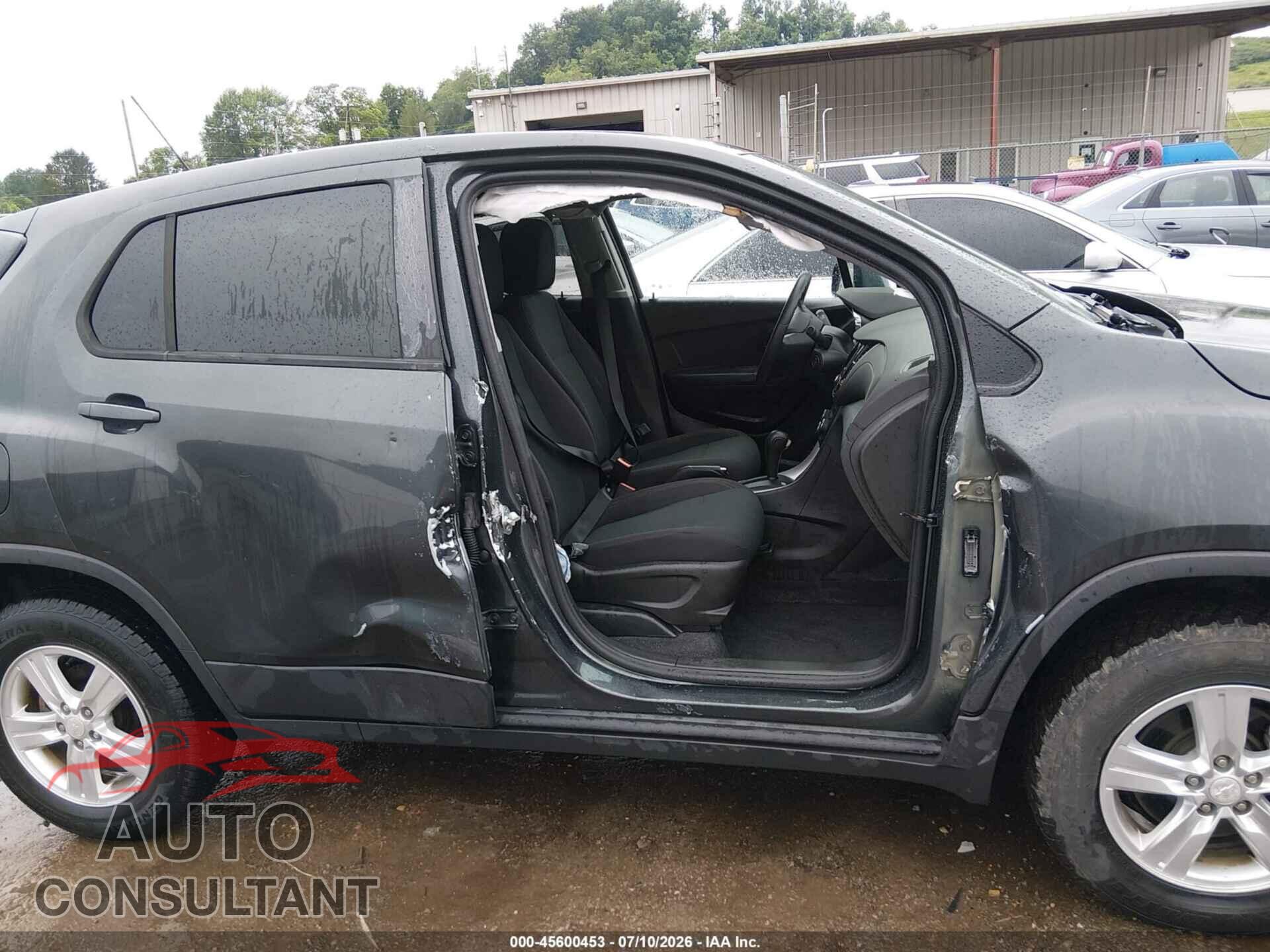 CHEVROLET TRAX 2019 - 3GNCJNSB3KL158285