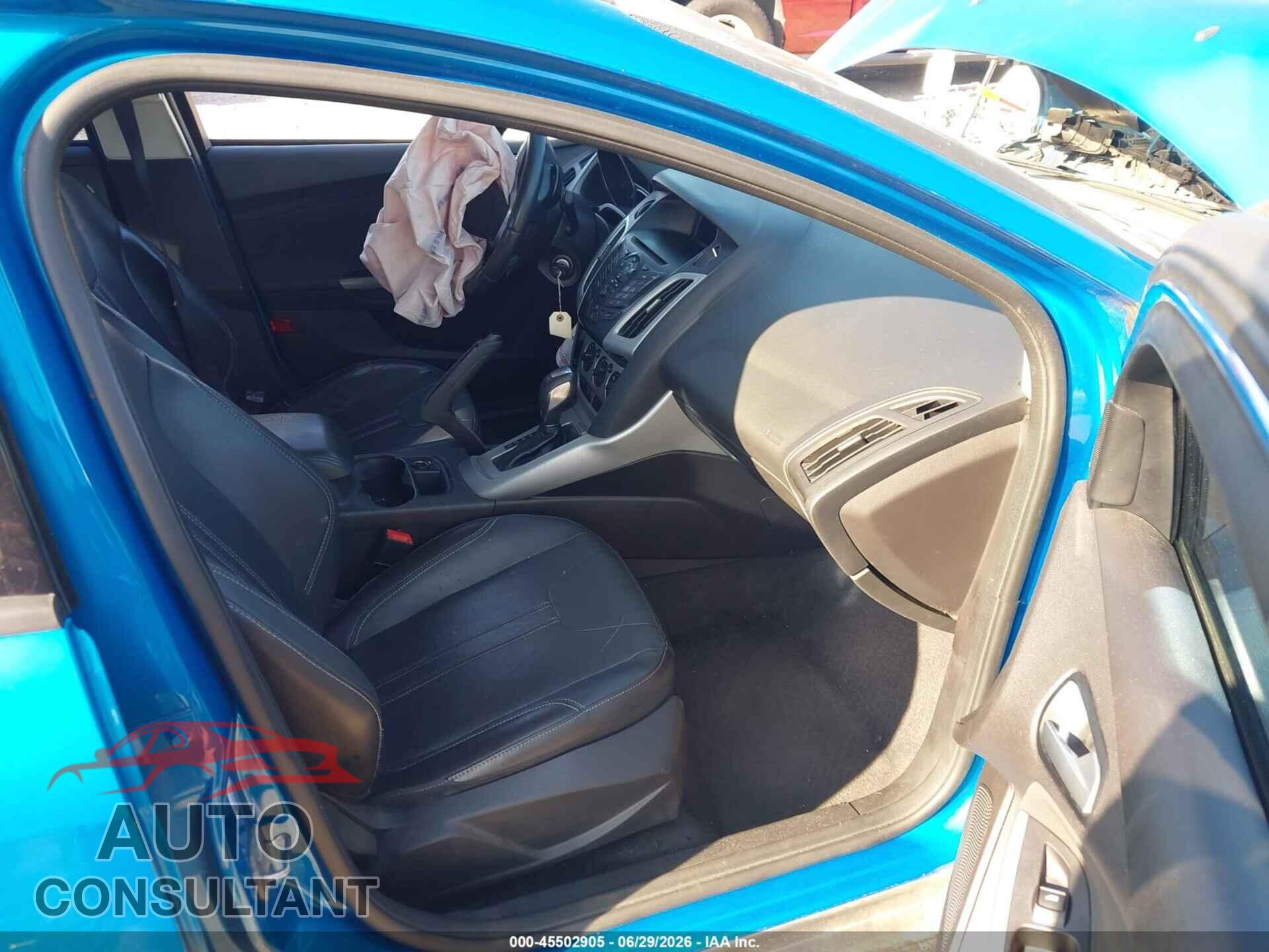 FORD FOCUS 2013 - 1FADP3F27DL359699