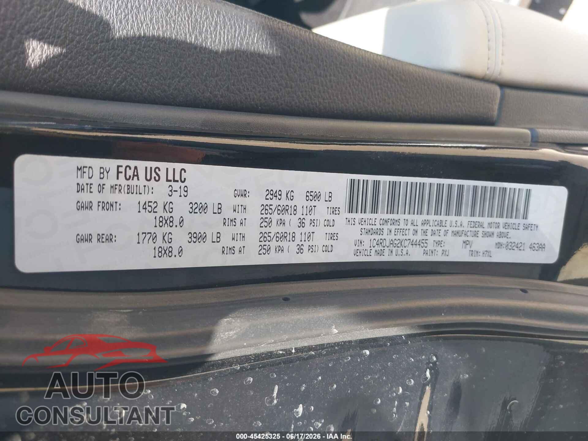 DODGE DURANGO 2019 - 1C4RDJAG2KC744455