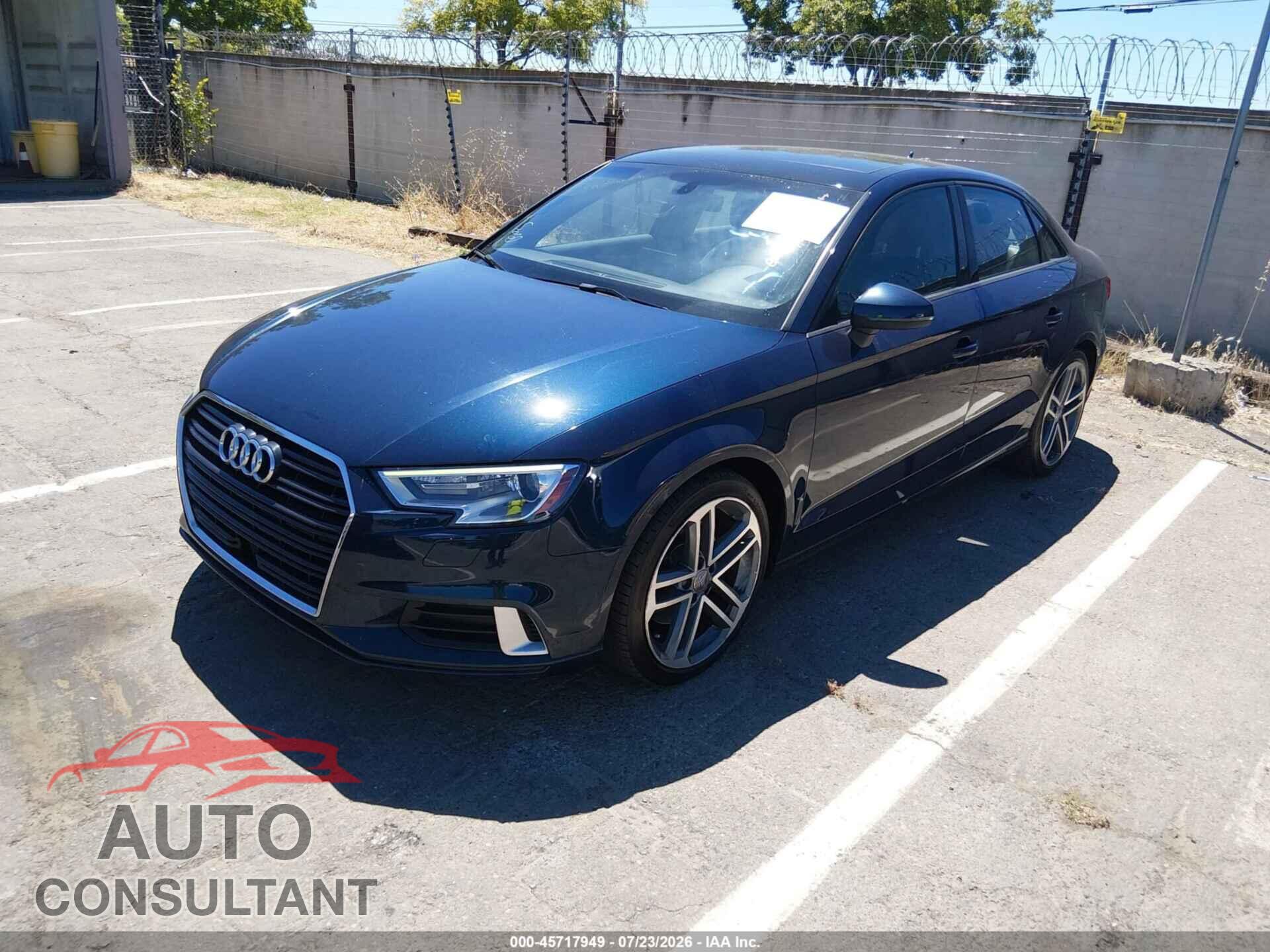 AUDI A3 2017 - WAUAUGFF9H1035023