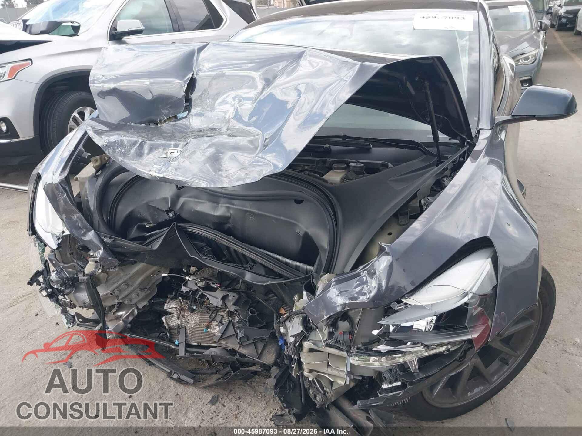 TESLA MODEL 3 2023 - 5YJ3E1EA5PF689857