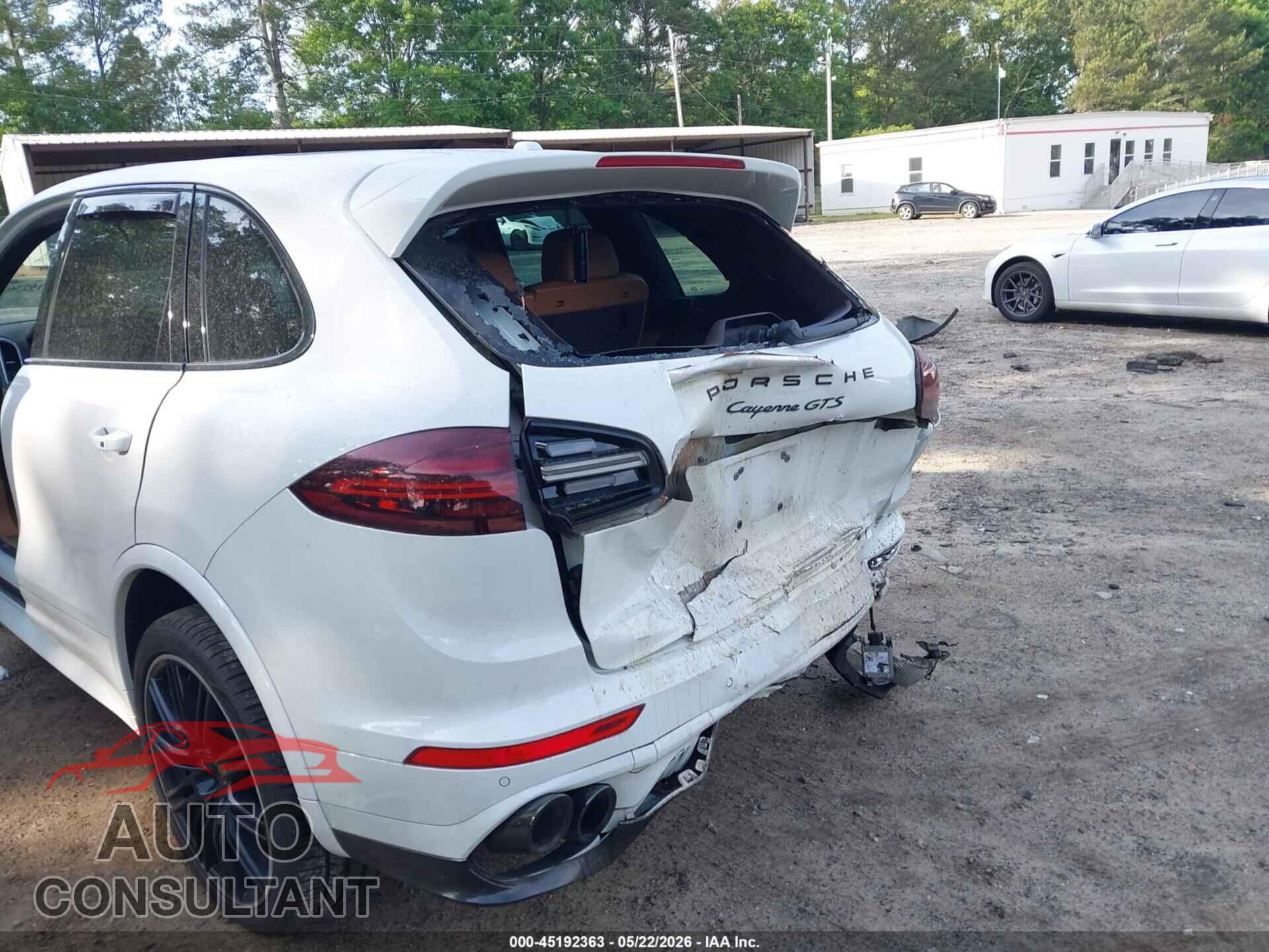 PORSCHE CAYENNE 2017 - WP1AD2A2XHLA82834