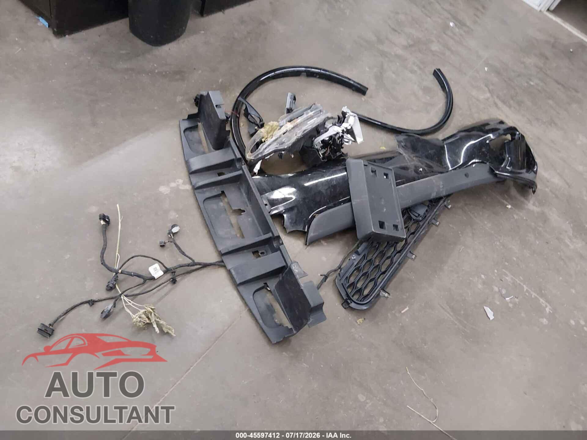 DODGE DURANGO 2023 - 1C4SDJCT9PC556325