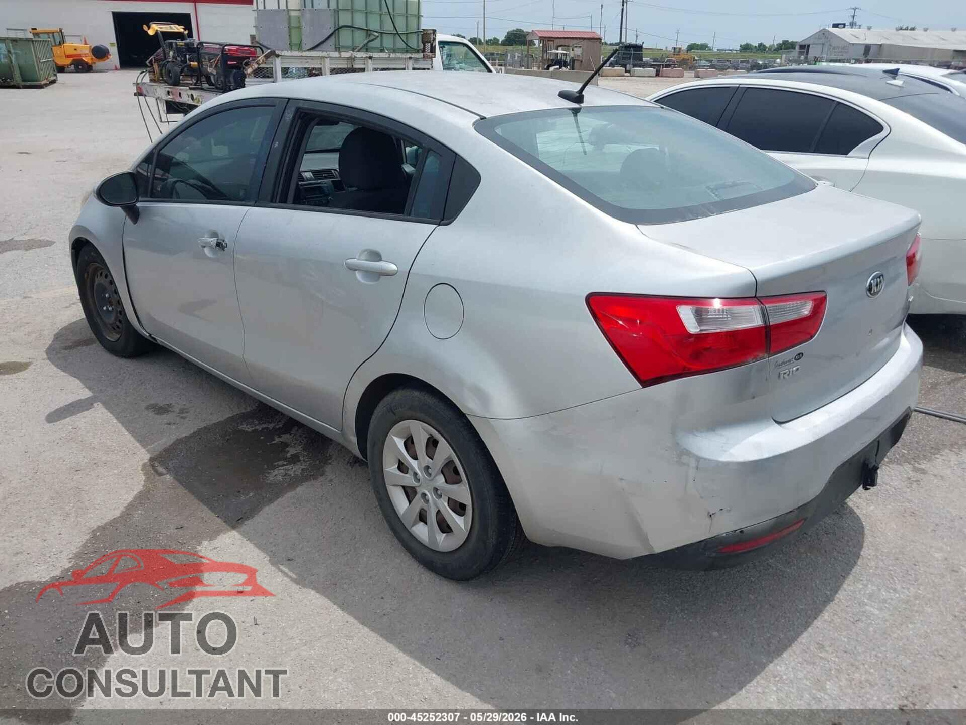 KIA RIO 2015 - KNADM4A3XF6440283