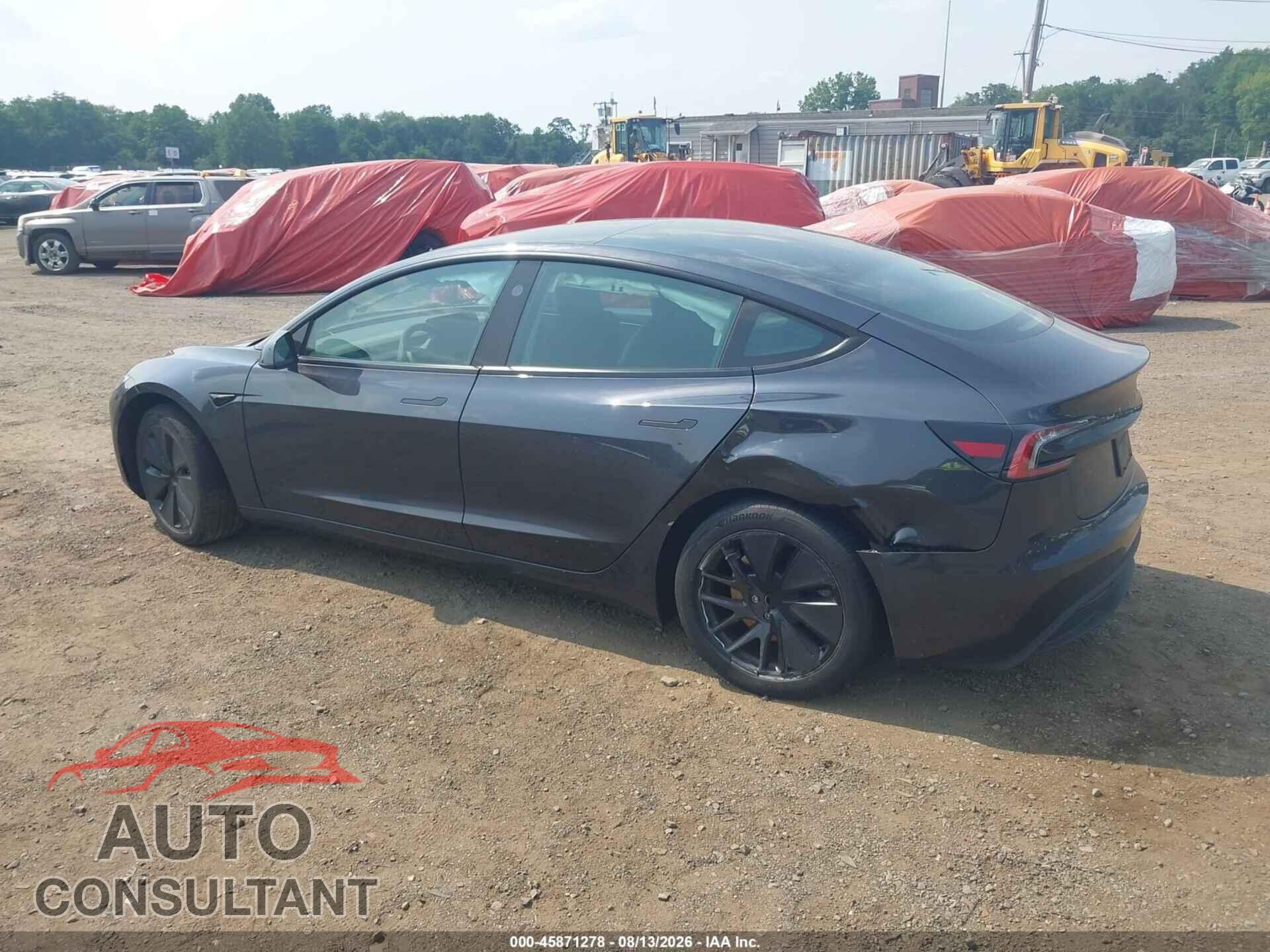 TESLA MODEL 3 2024 - 5YJ3E1EA6RF860621