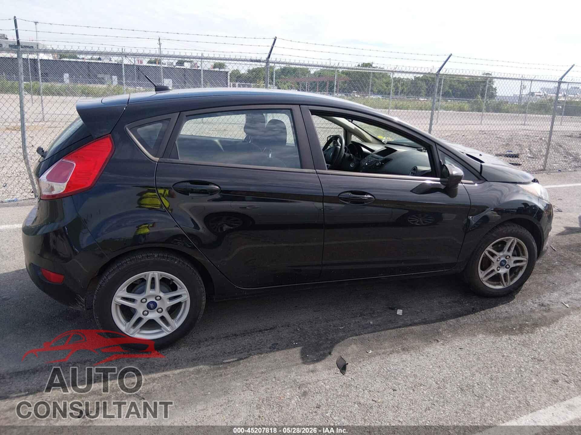FORD FIESTA 2019 - 3FADP4EJ8KM107924