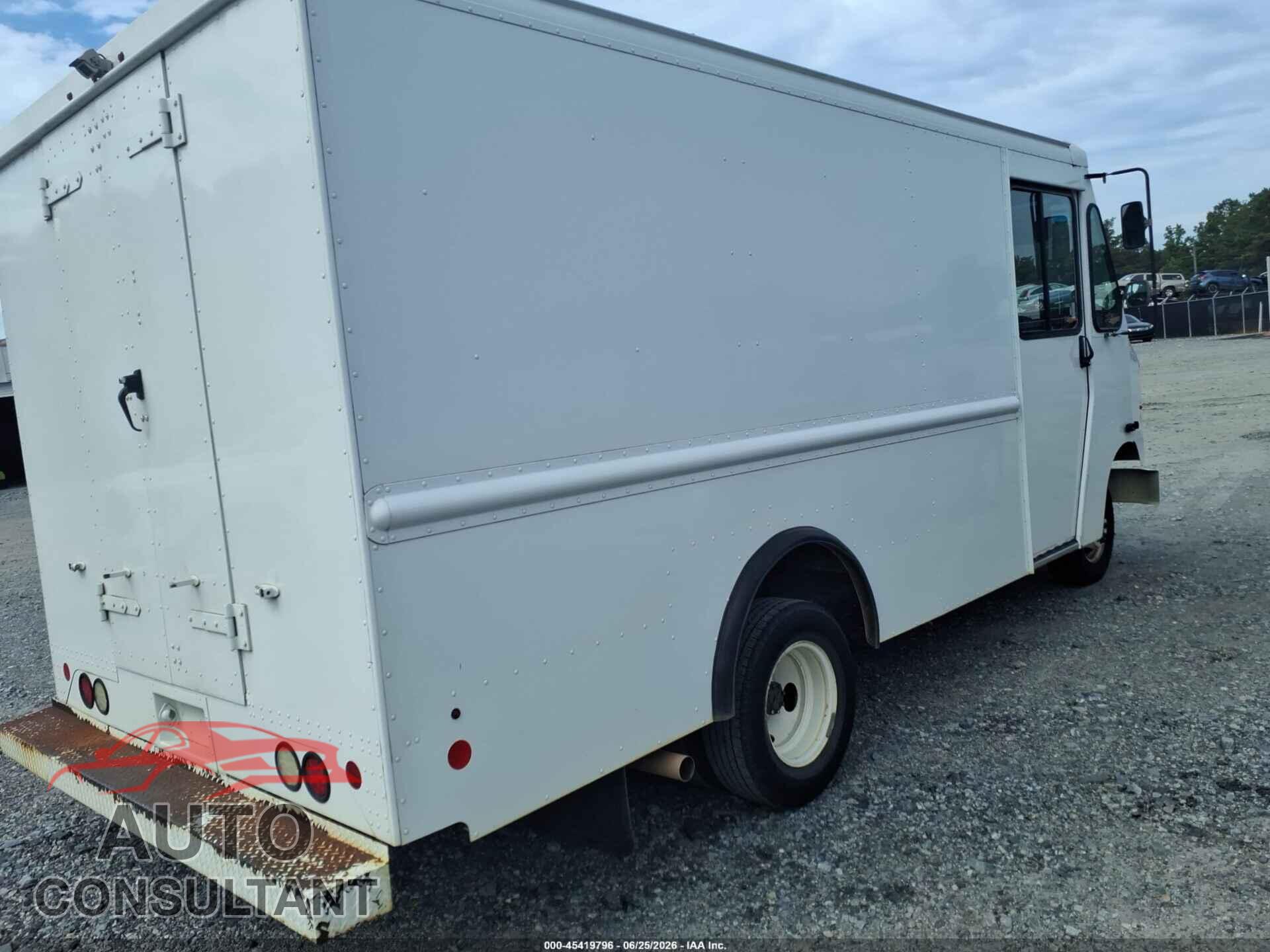 FORD E-350 STRIPPED 2016 - 1FC3E3KS8GDC48367