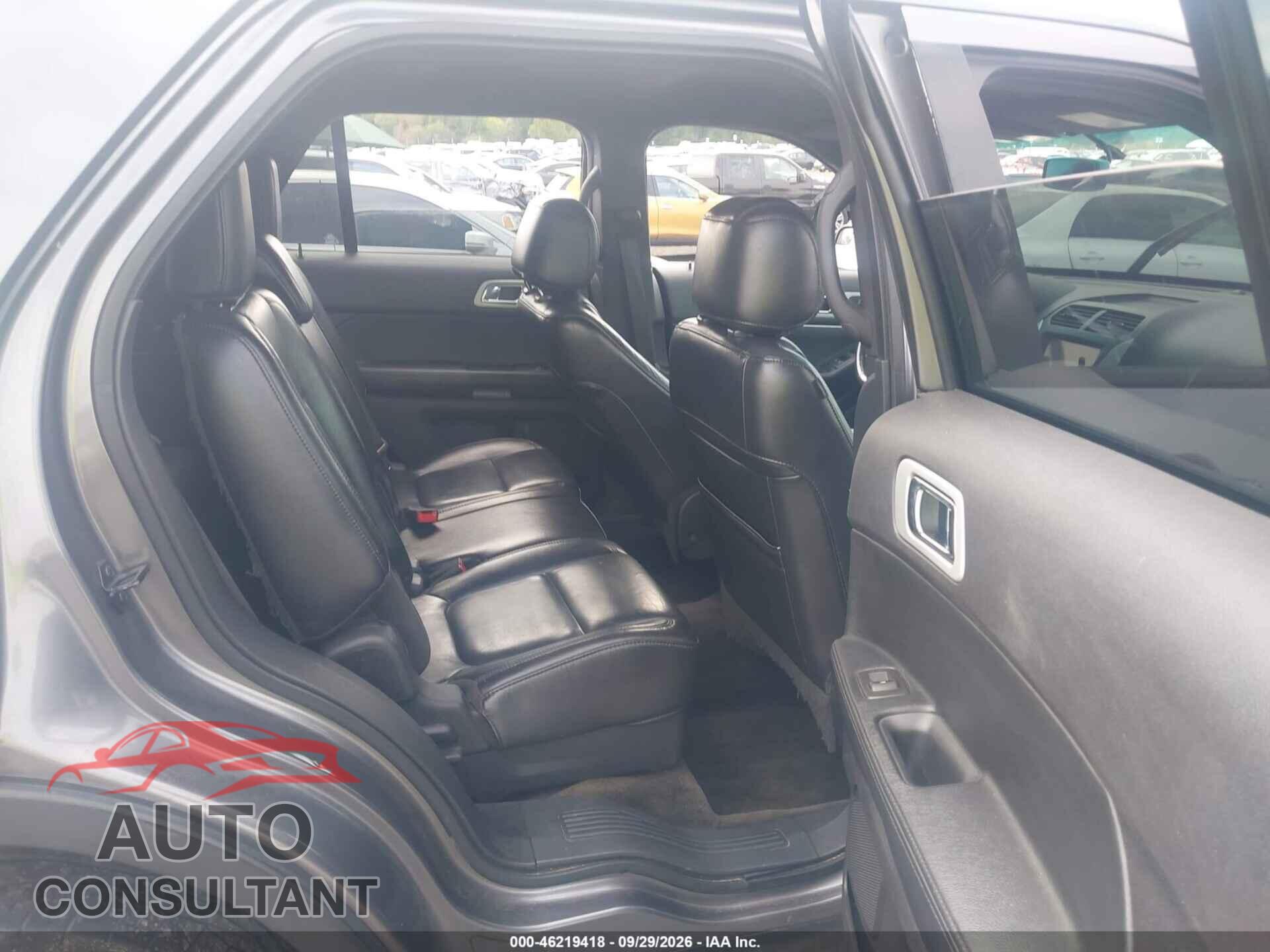 FORD EXPLORER 2011 - 1FMHK7D88BGA22016