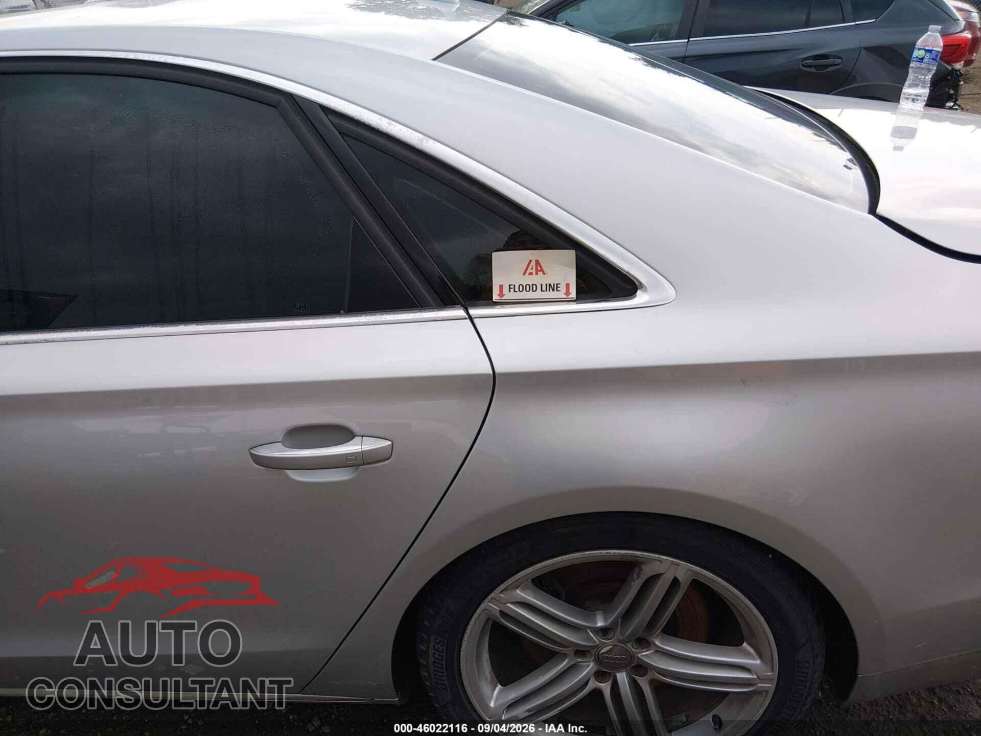 AUDI A8 2013 - WAUA2AFD7DN020749
