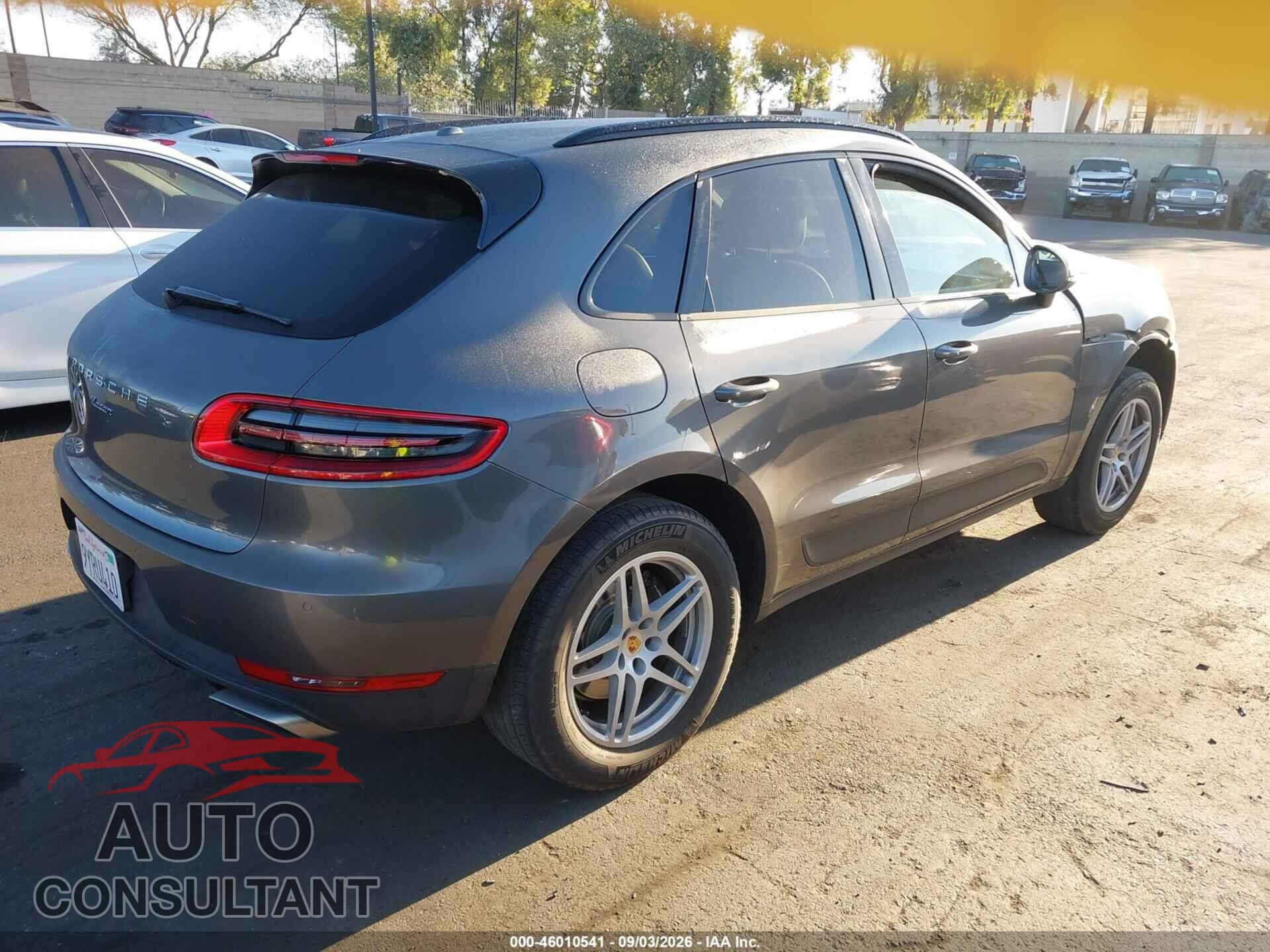 PORSCHE MACAN 2018 - WP1AA2A54JLB22558