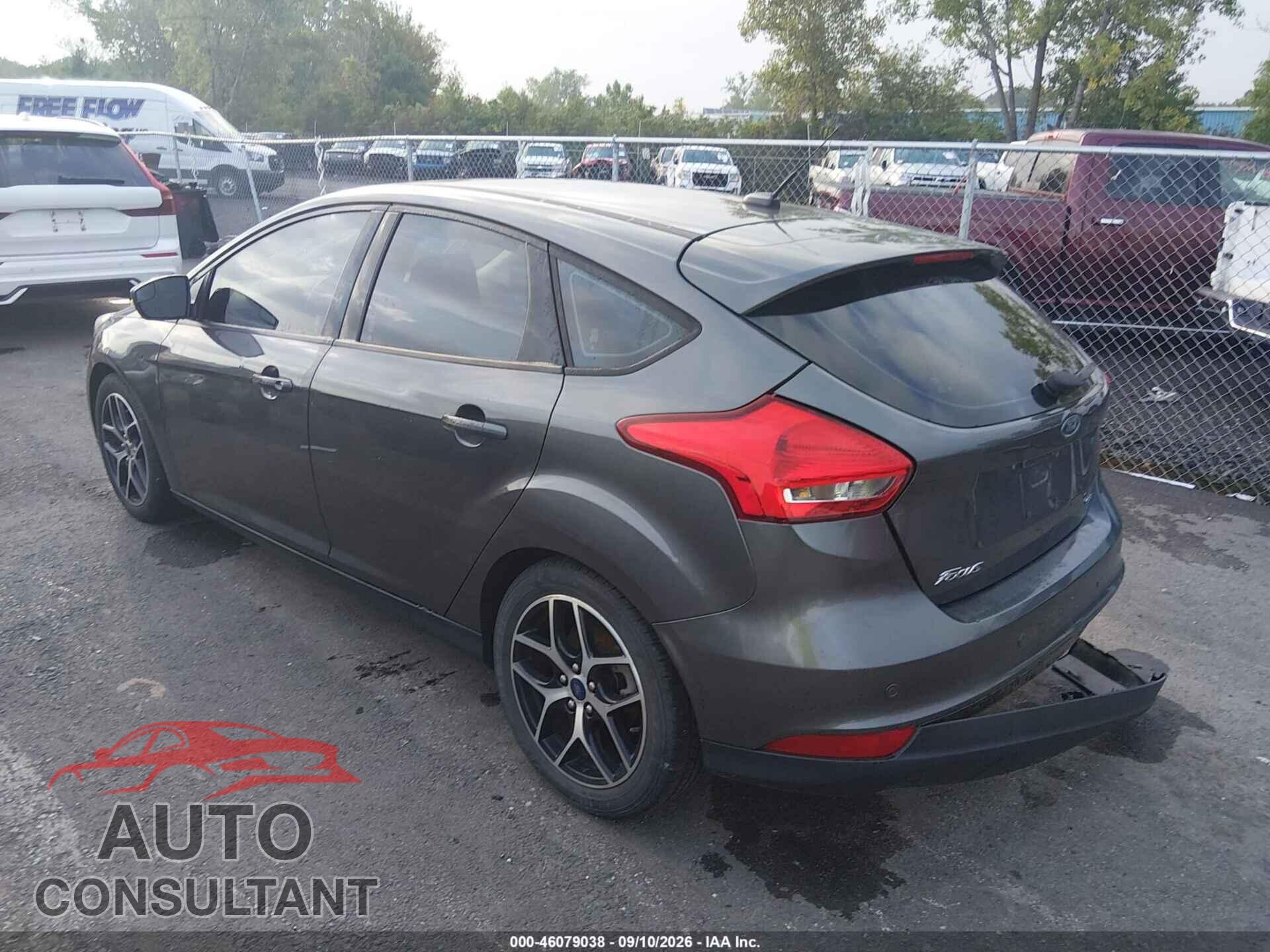 FORD FOCUS 2018 - 1FADP3M22JL209983