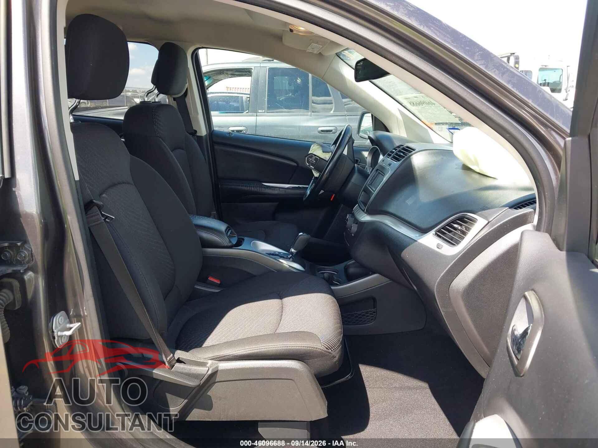 DODGE JOURNEY 2018 - 3C4PDCAB8JT443487