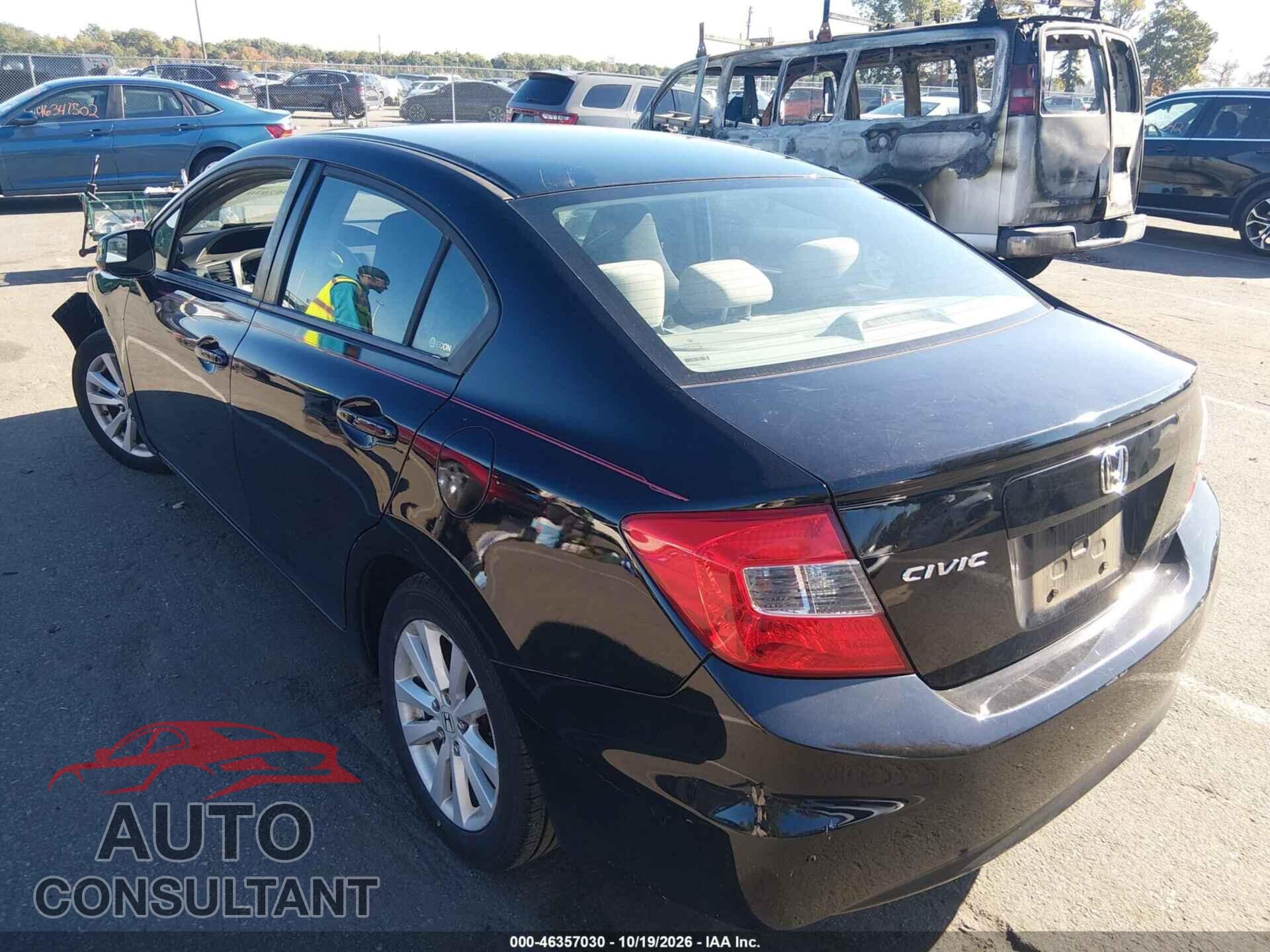 HONDA CIVIC 2012 - 2HGFB2F83CH542630