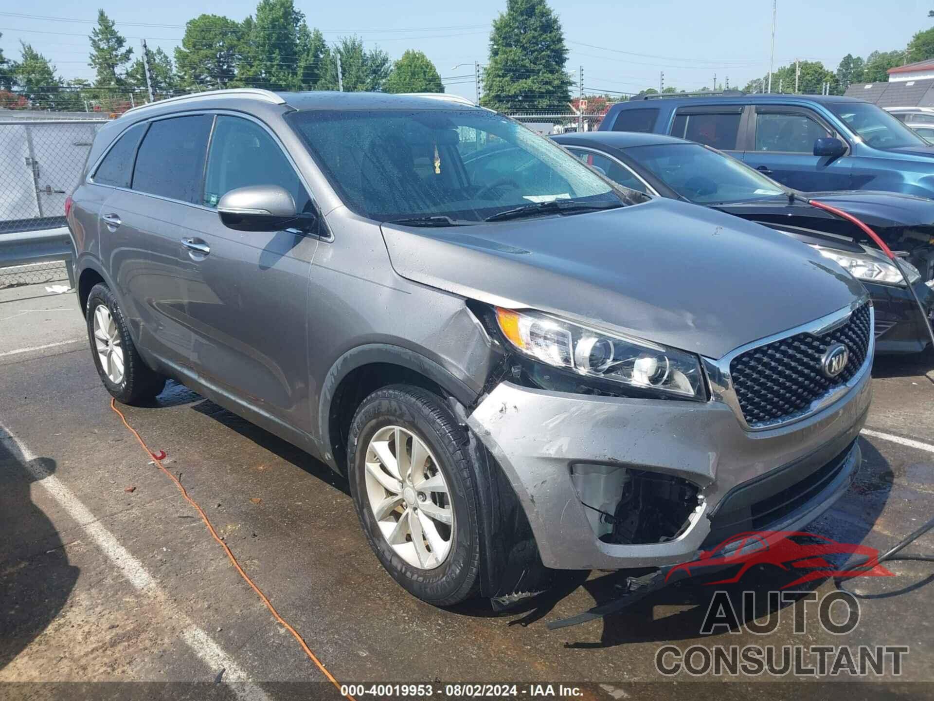 KIA SORENTO 2017 - 5XYPG4A38HG218347