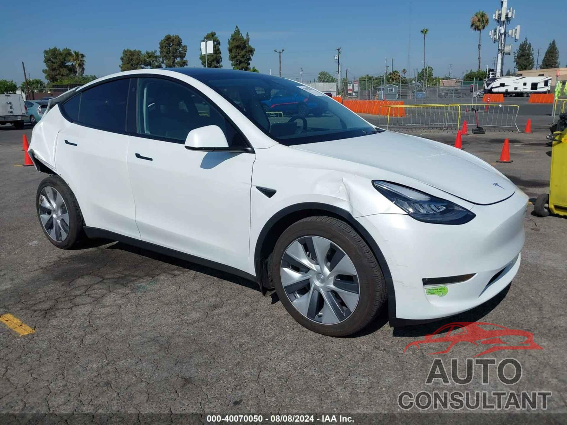 TESLA MODEL Y 2022 - 7SAYGDEE0NA022857