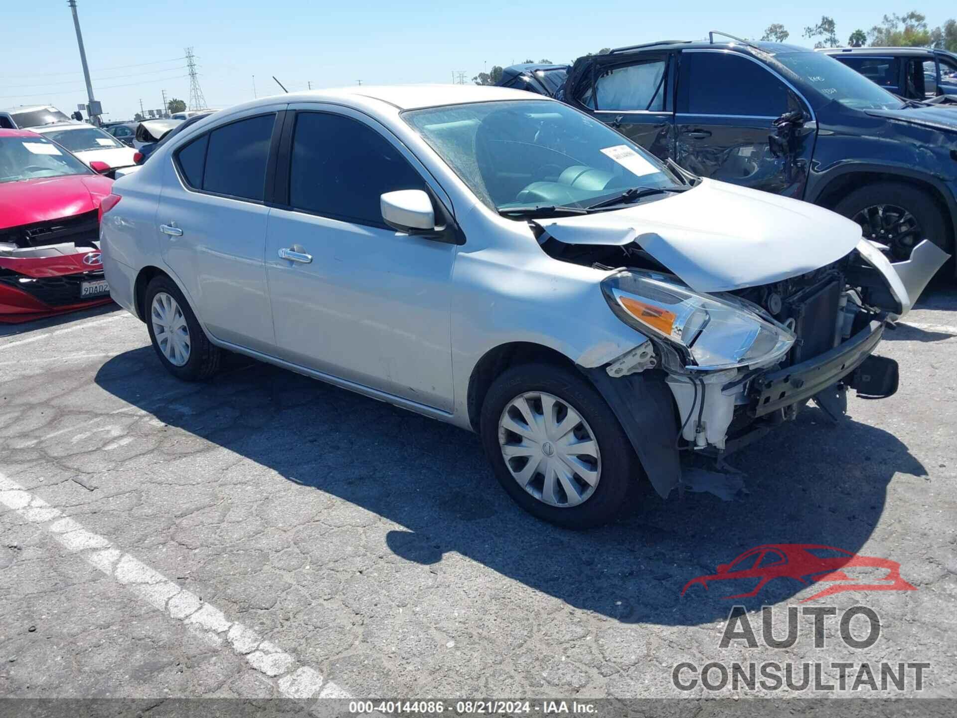 NISSAN VERSA 2017 - 3N1CN7AP6HK467806