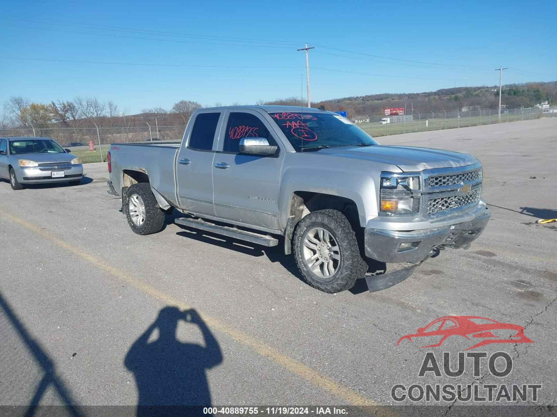 CHEVROLET SILVERADO 1500 2014 - 1GCVKREC1EZ134204