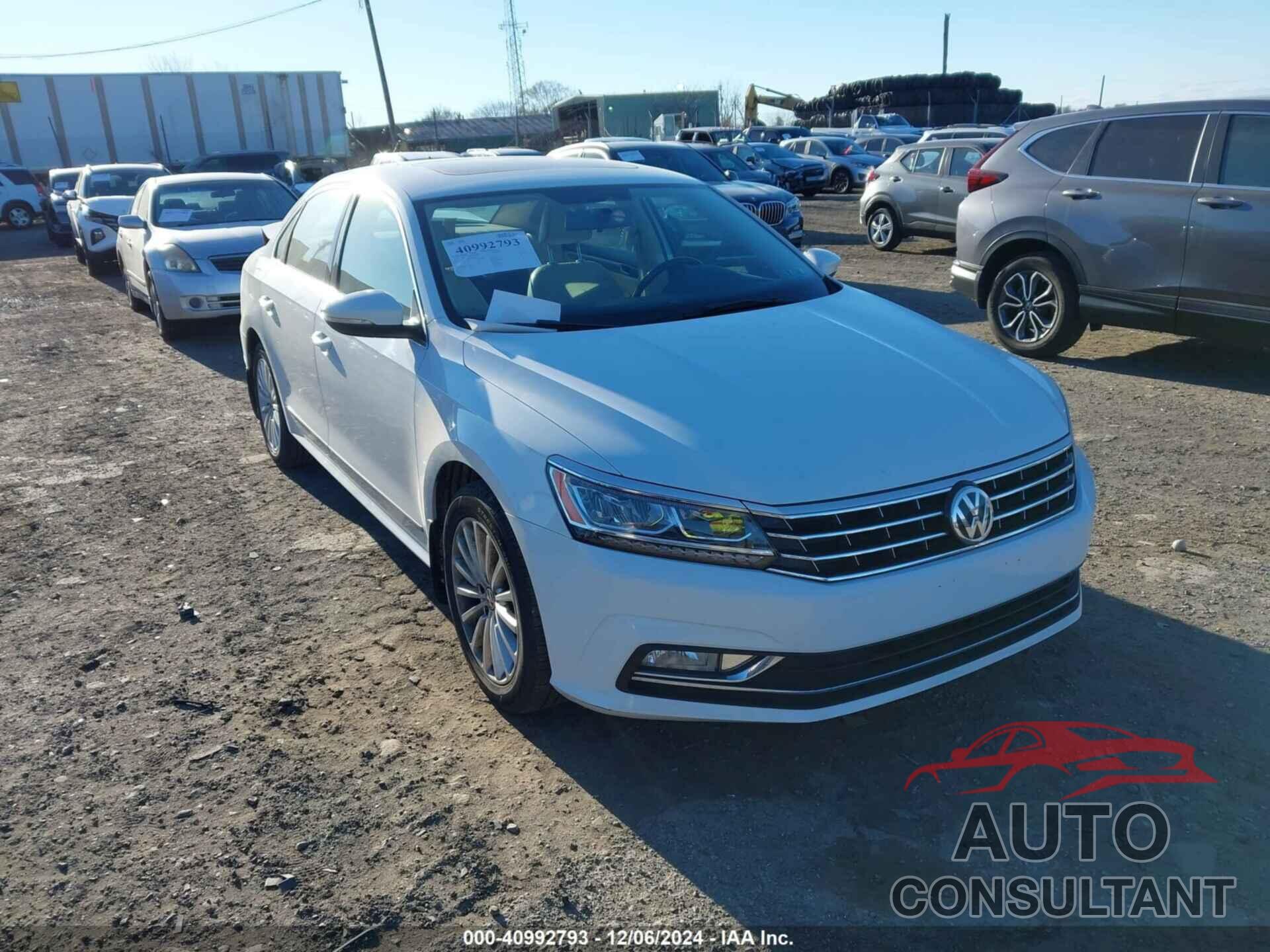 VOLKSWAGEN PASSAT 2017 - 1VWBT7A33HC008411