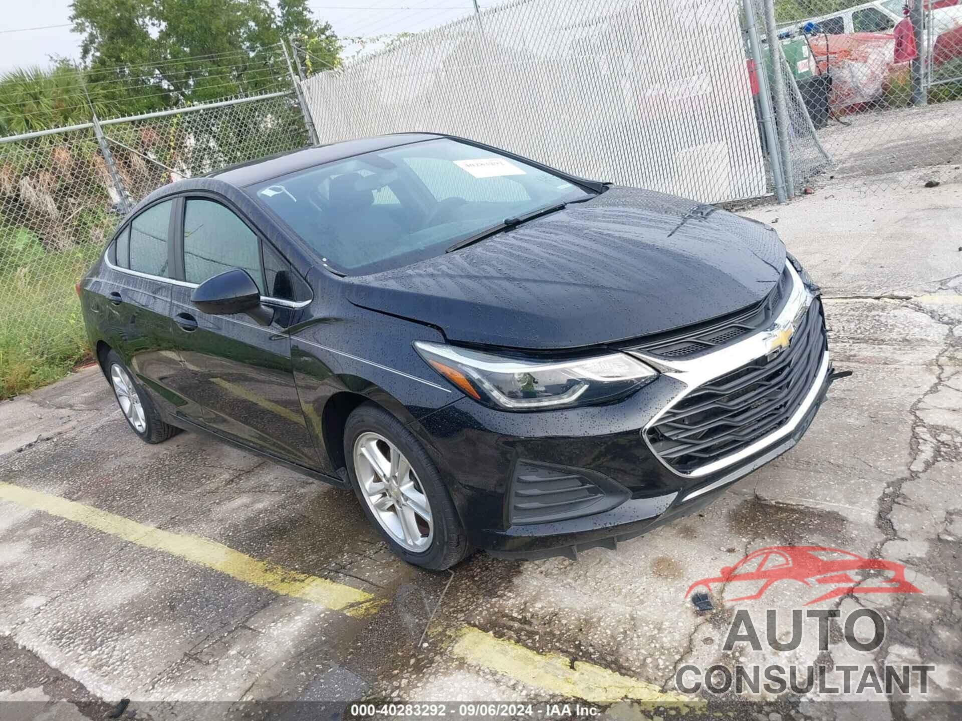 CHEVROLET CRUZE 2019 - 1G1BE5SM3K7144510