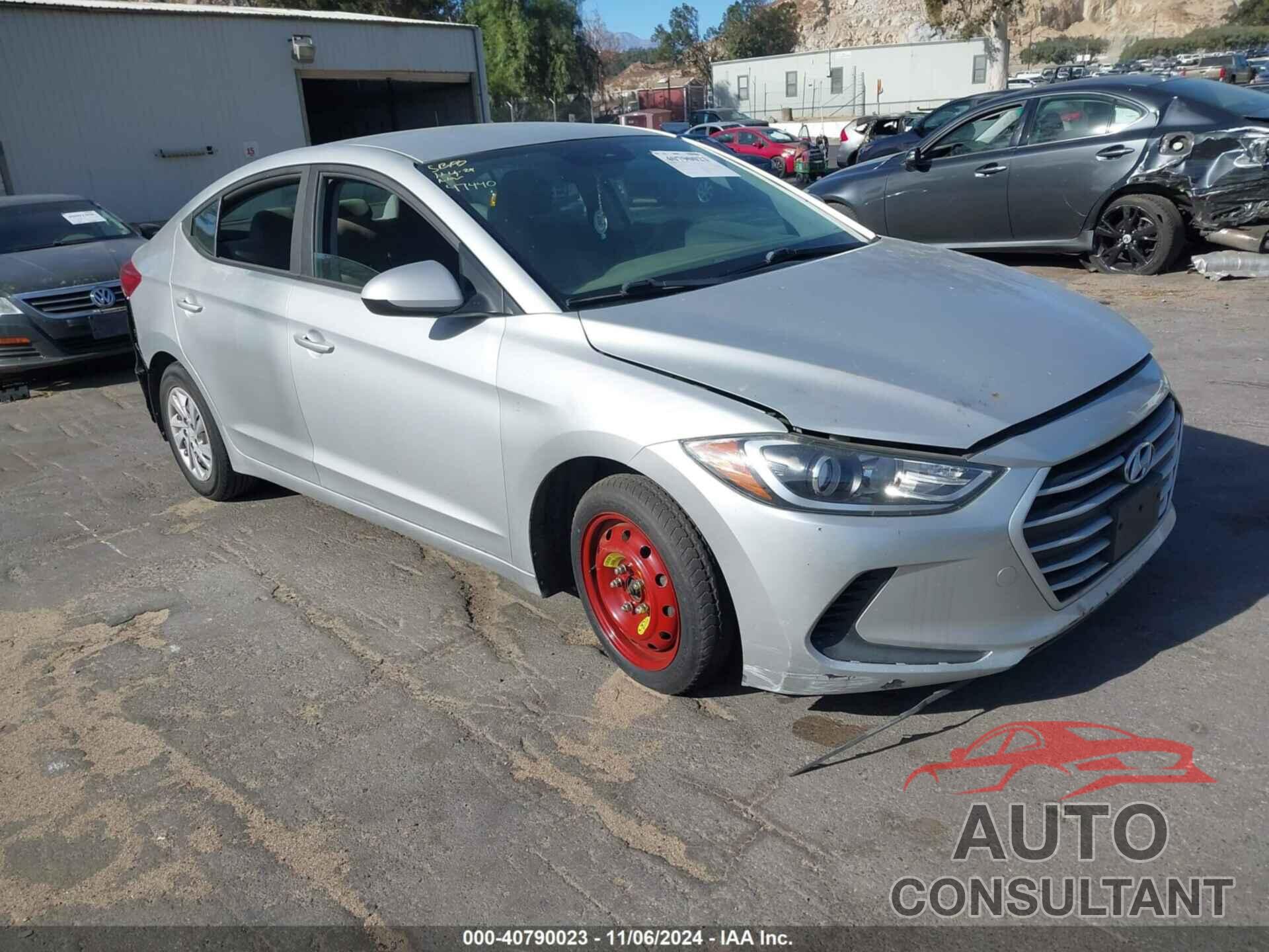 HYUNDAI ELANTRA 2017 - KMHD74LF0HU083577