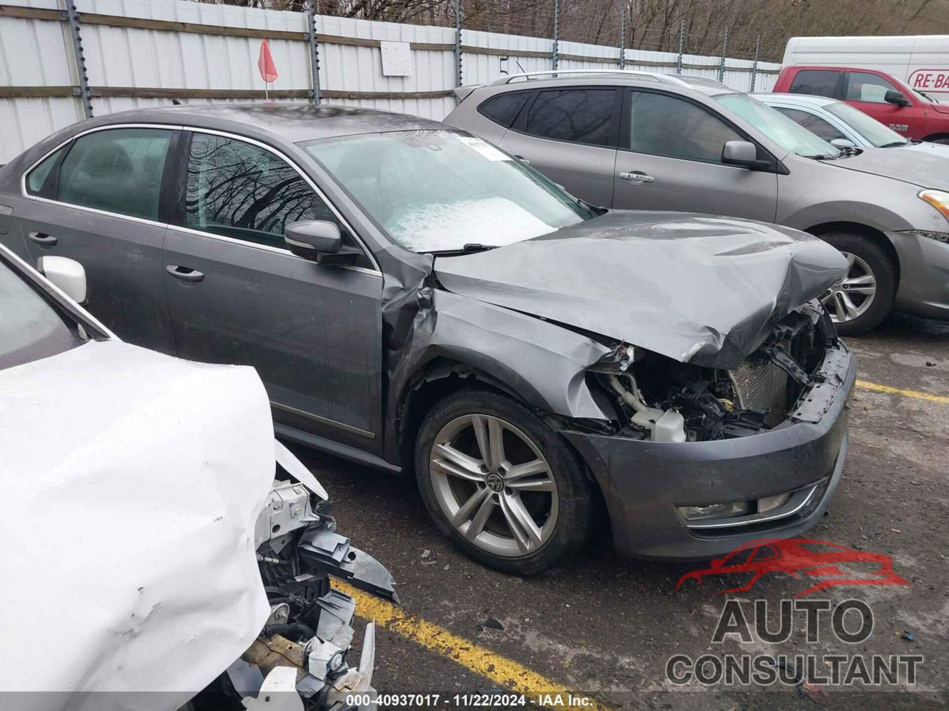 VOLKSWAGEN PASSAT 2015 - 1VWCT7A31FC065918