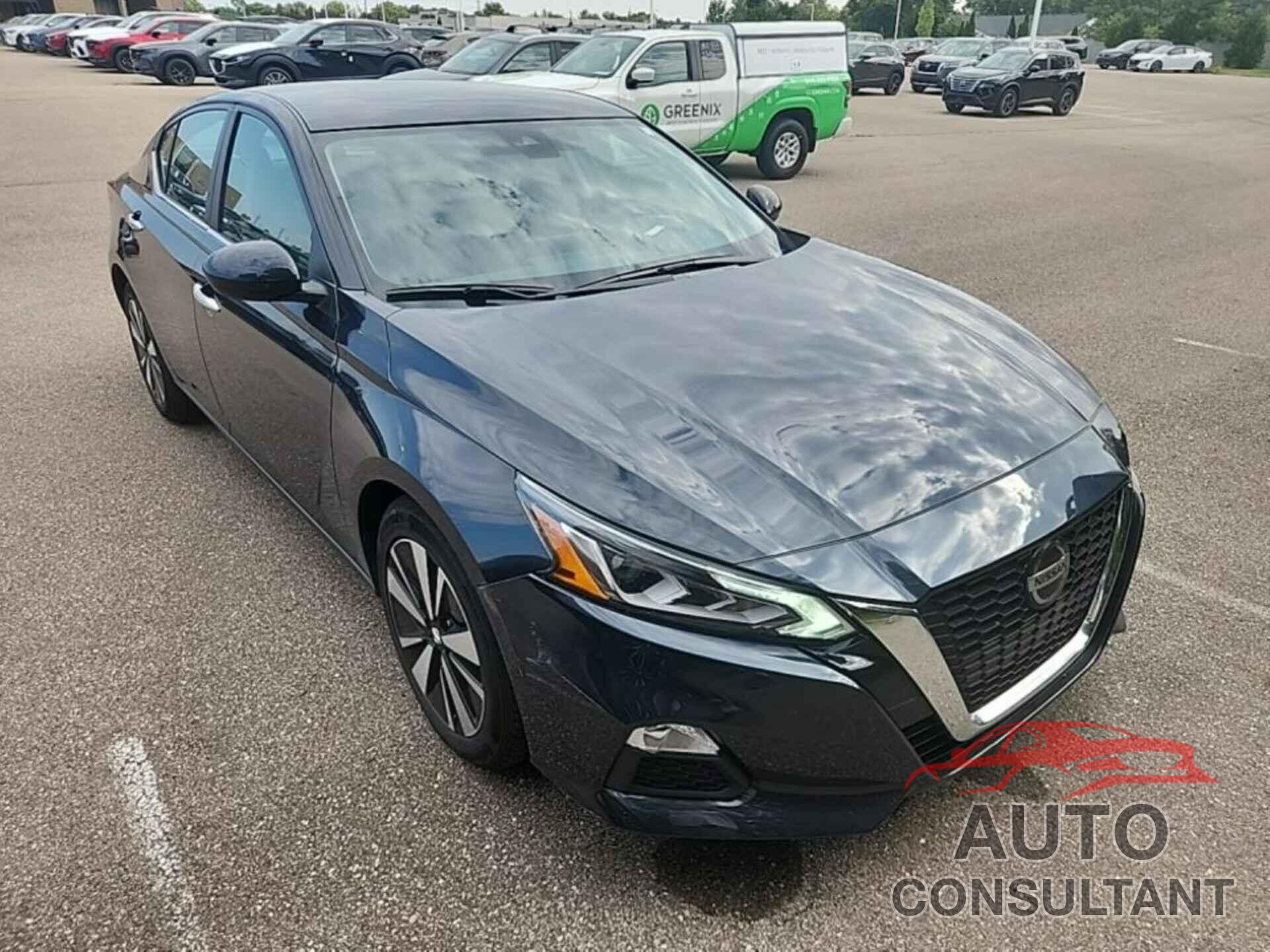 NISSAN ALTIMA 2022 - 1N4BL4DV2NN411073