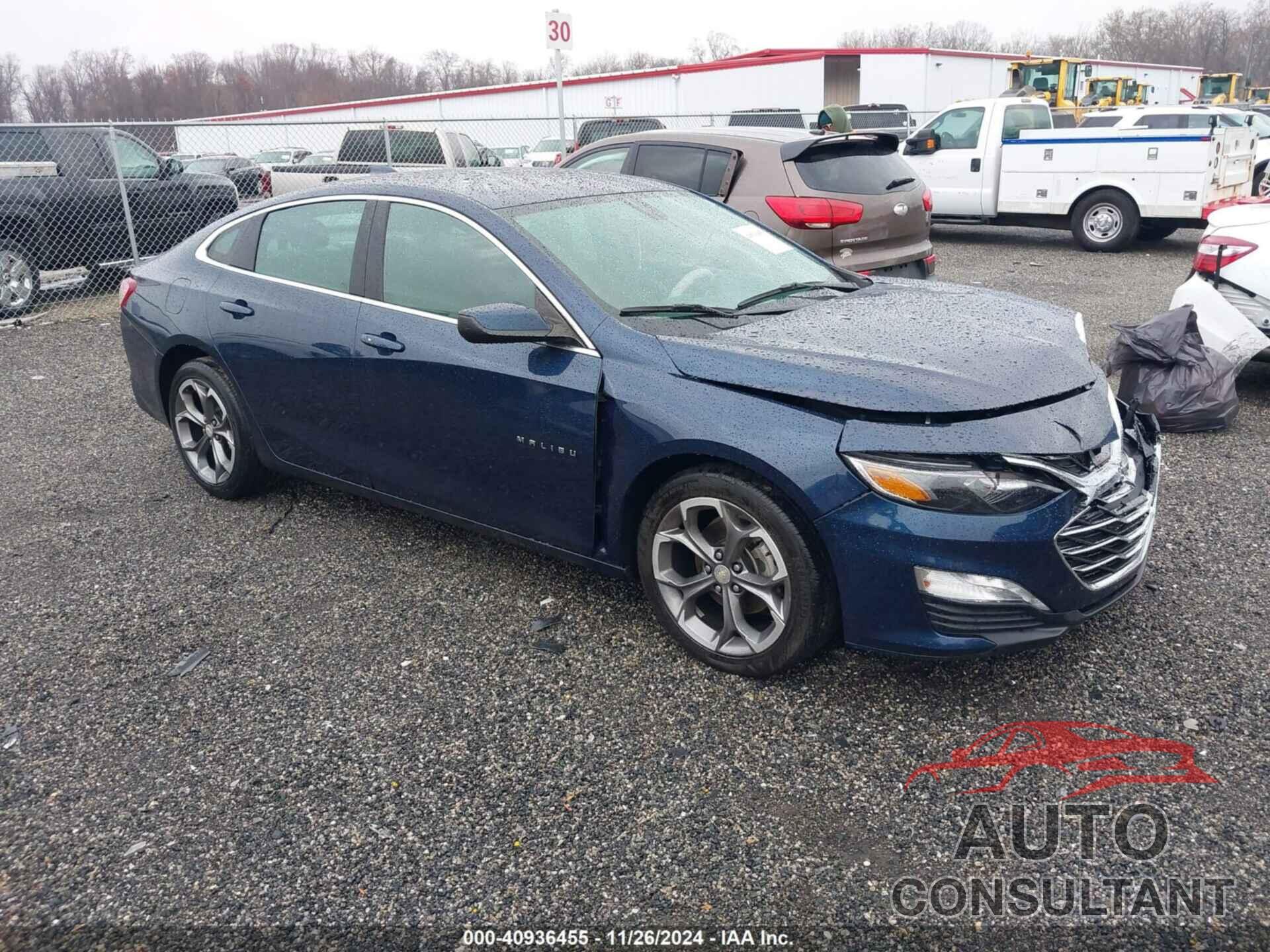 CHEVROLET MALIBU 2021 - 1G1ZD5ST4MF005598