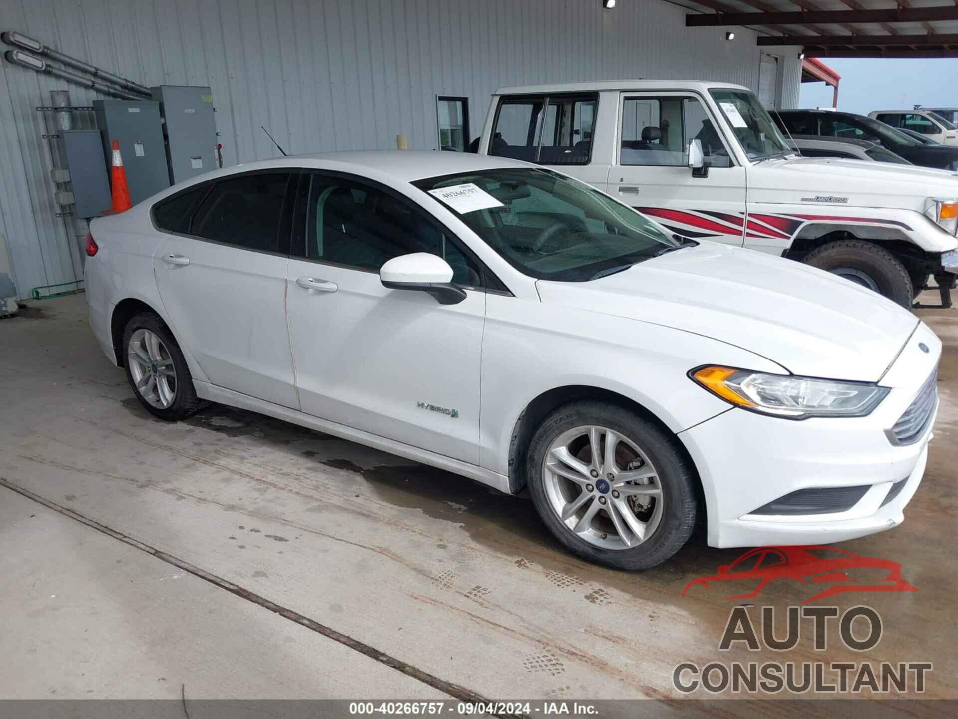 FORD FUSION HYBRID 2018 - 3FA6P0LU4JR286558