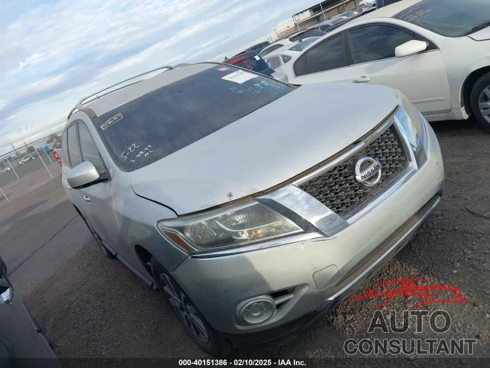 NISSAN PATHFINDER 2013 - 5N1AR2MN1DC627348