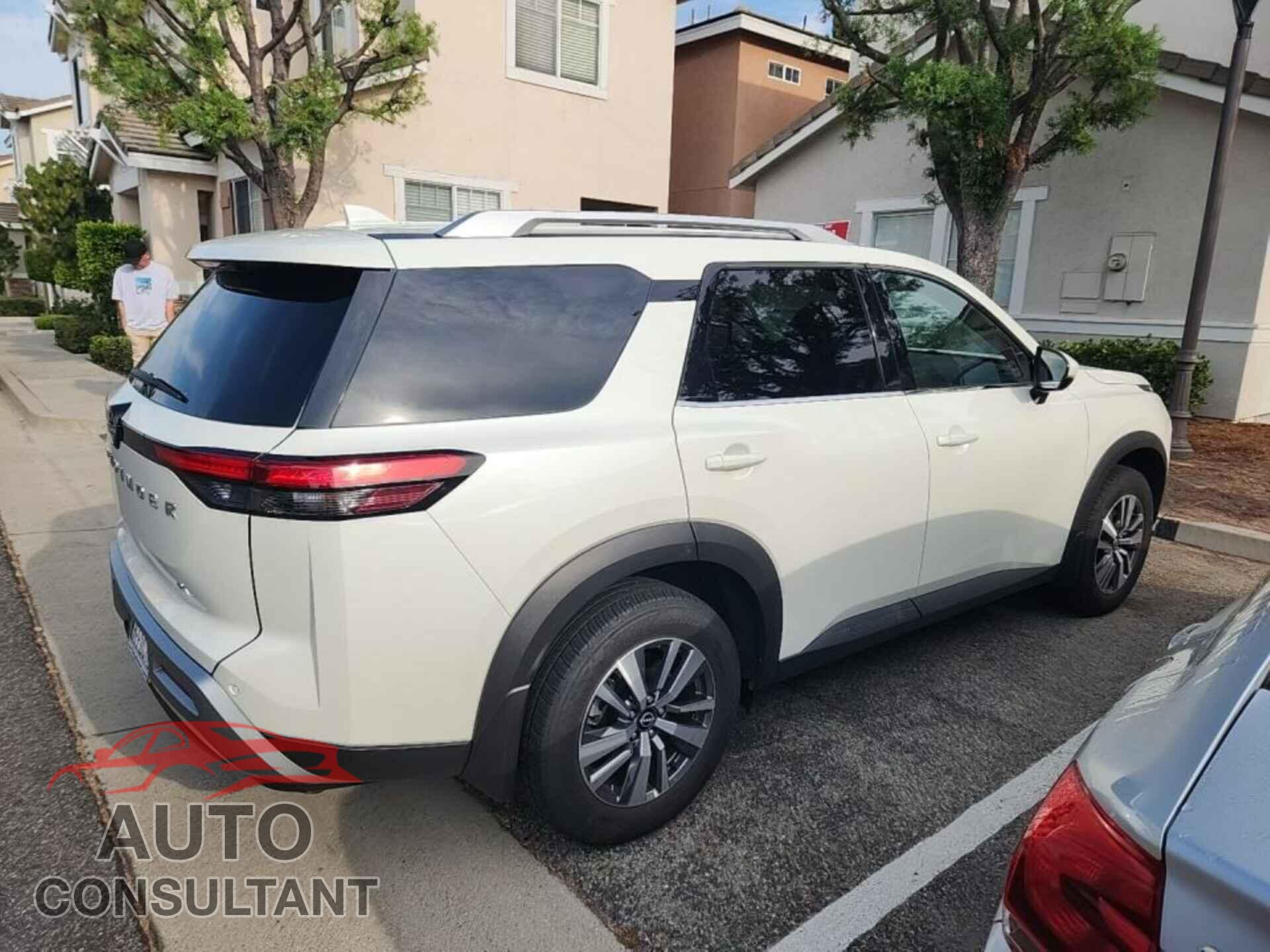 NISSAN PATHFINDER 2023 - 5N1DR3CA6PC201435