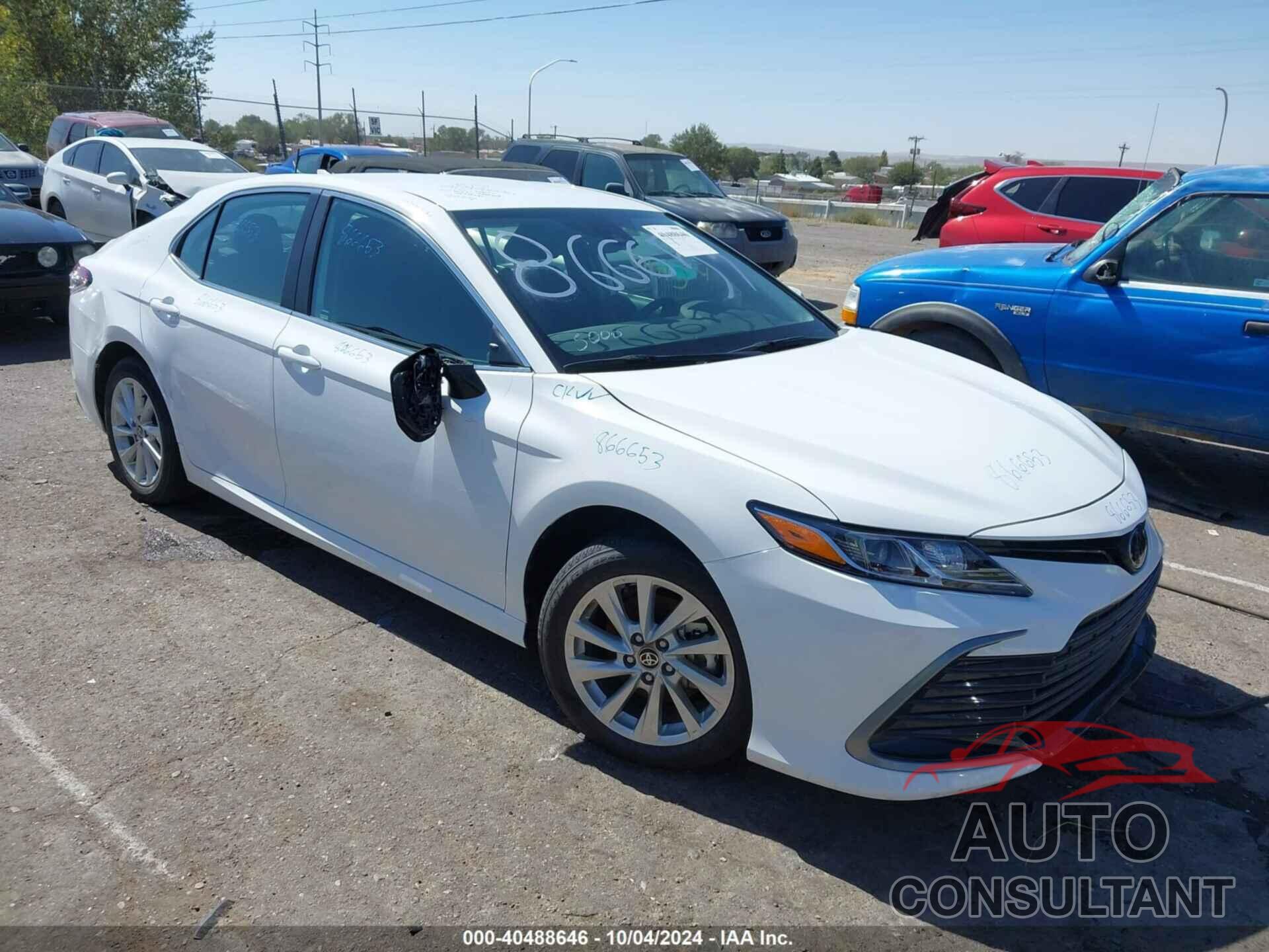 TOYOTA CAMRY 2024 - 4T1C11AK9RU866653