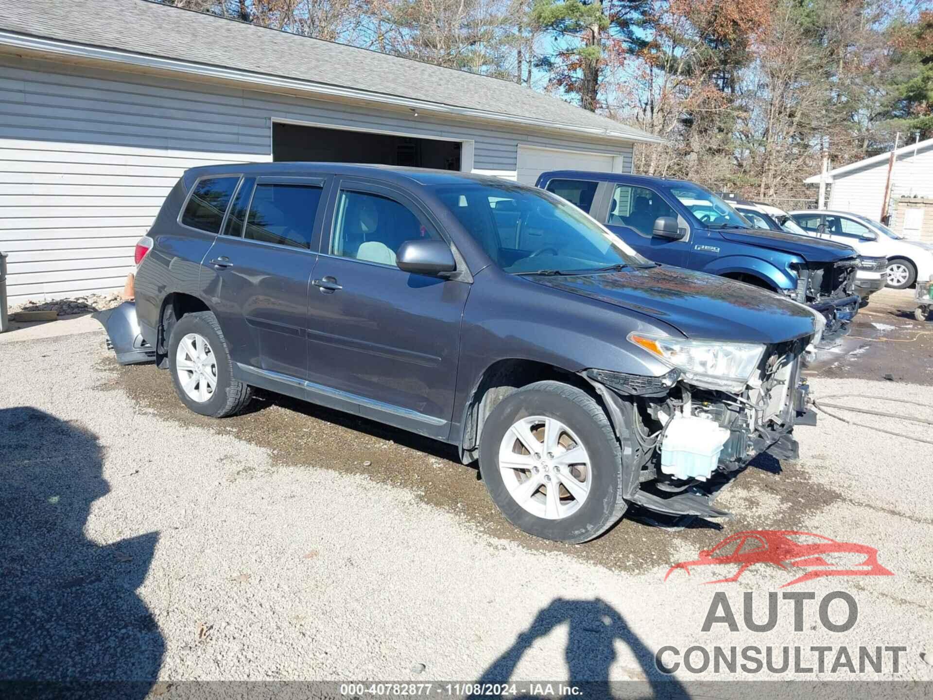 TOYOTA HIGHLANDER 2013 - 5TDBK3EH0DS211575