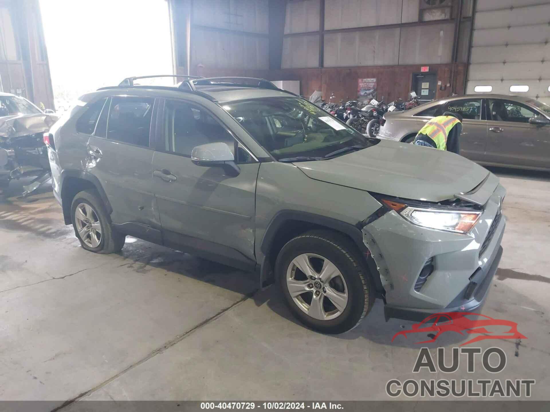 TOYOTA RAV4 2019 - JTMP1RFV8KD026599