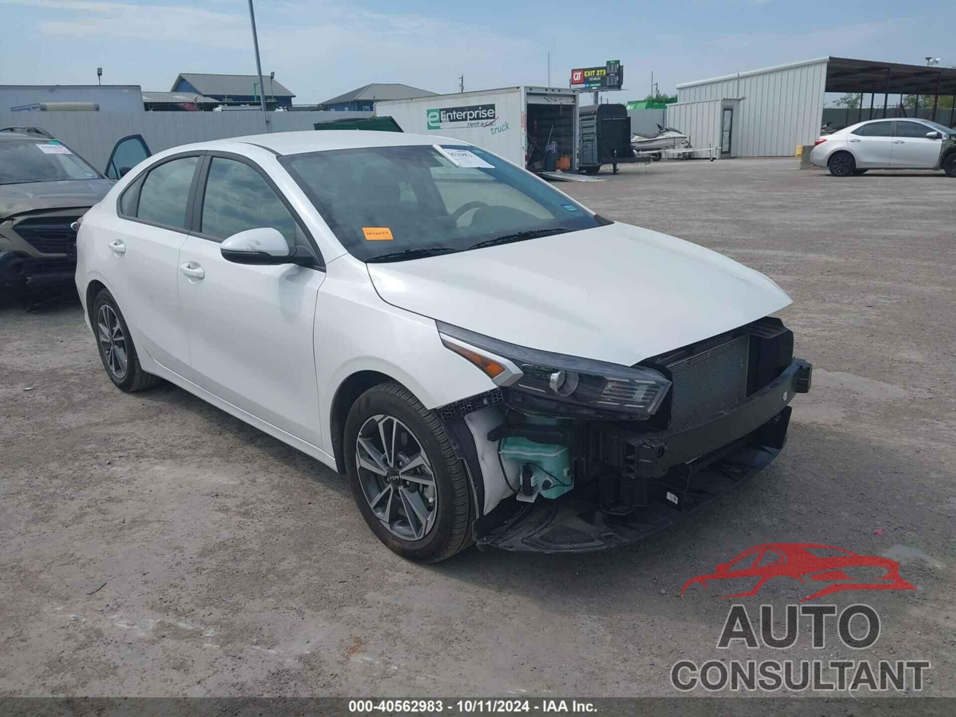 KIA FORTE 2024 - 3KPF24AD0RE767834
