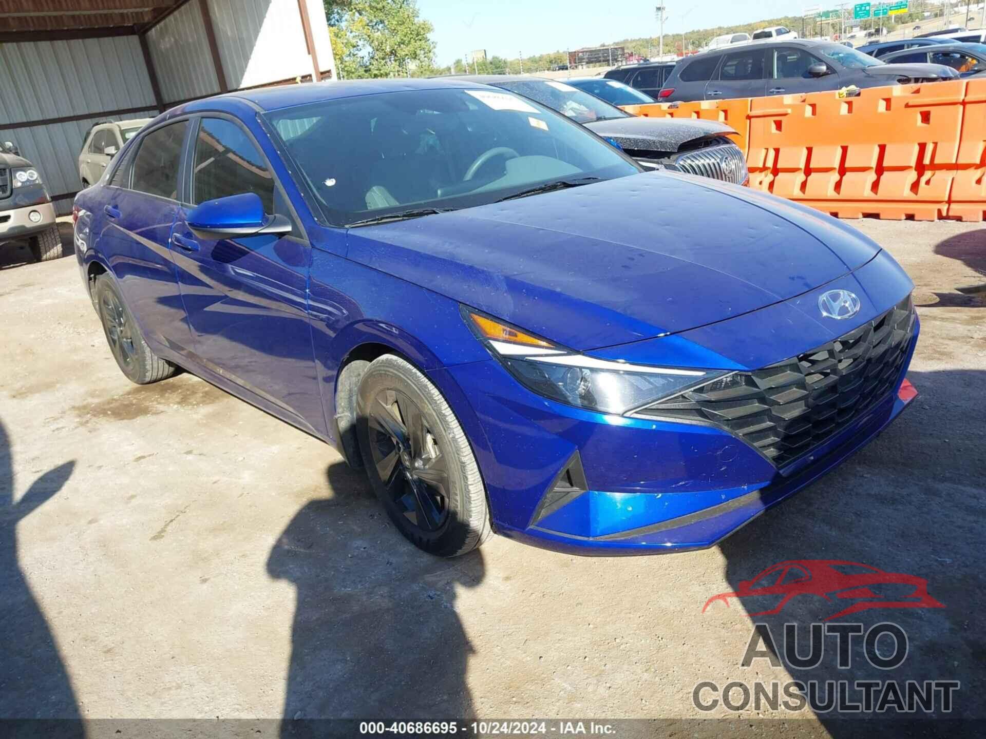 HYUNDAI ELANTRA 2022 - KMHLM4AG4NU353311