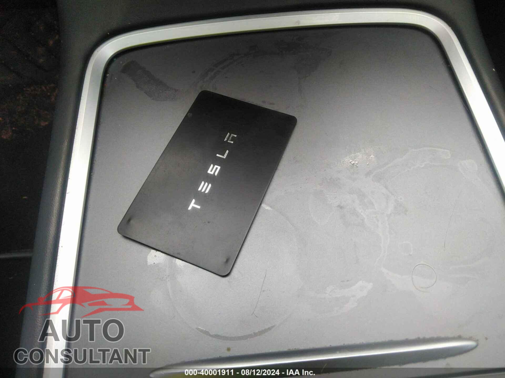 TESLA MODEL 3 2021 - 5YJ3E1EA4MF058450