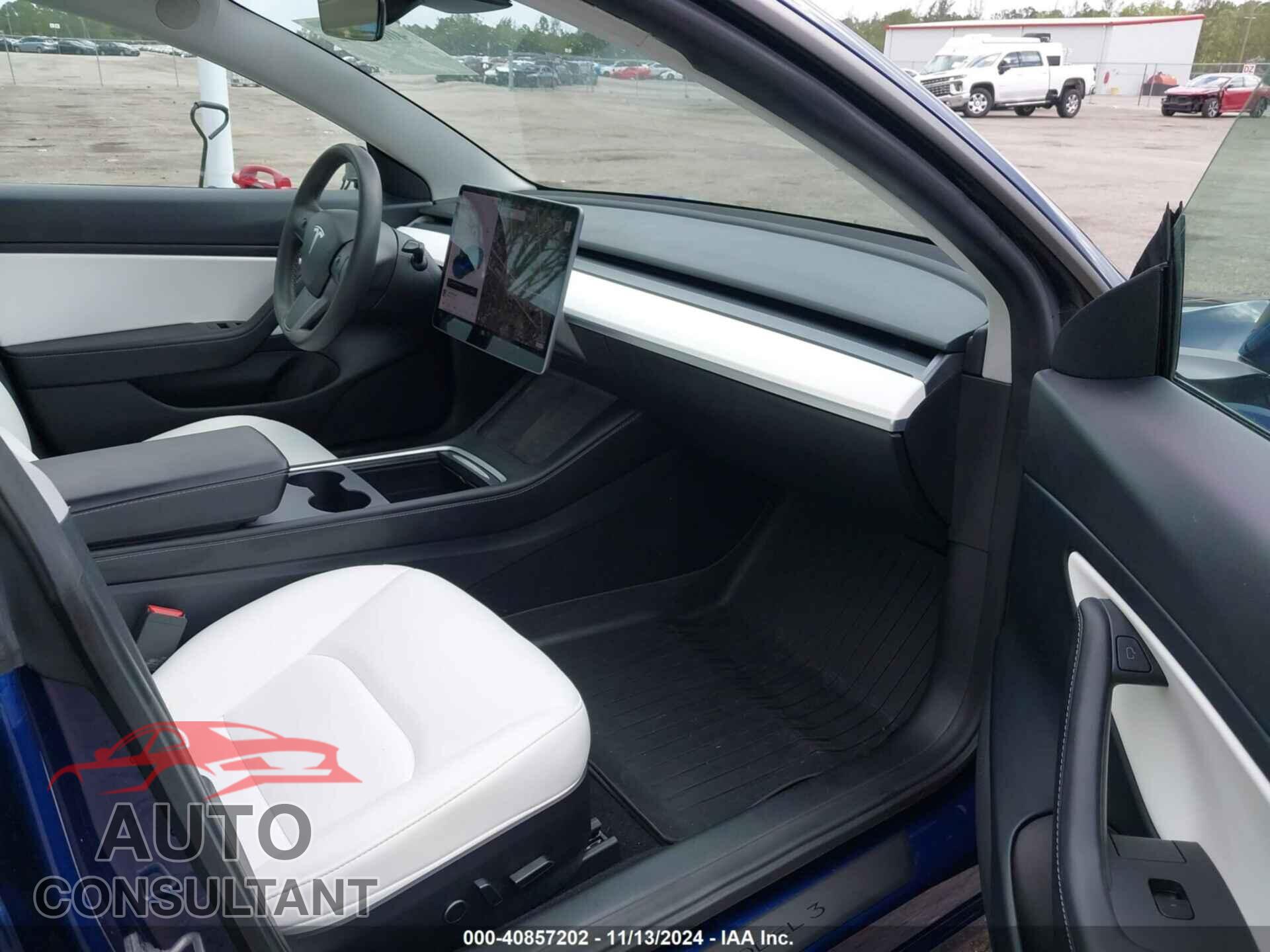 TESLA MODEL 3 2021 - 5YJ3E1EC1MF919276