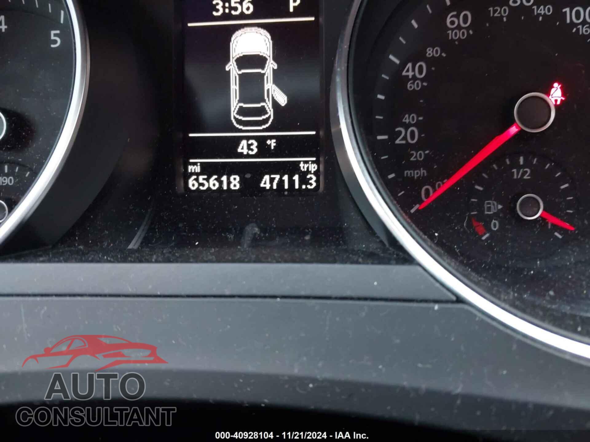 VOLKSWAGEN JETTA 2017 - 3VWDB7AJ3HM381845