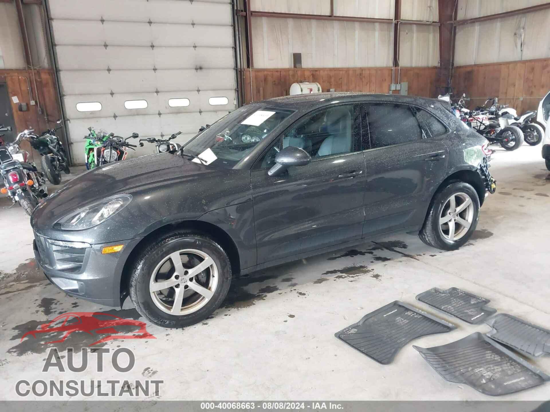 PORSCHE MACAN 2018 - WP1AA2A51JLB17043