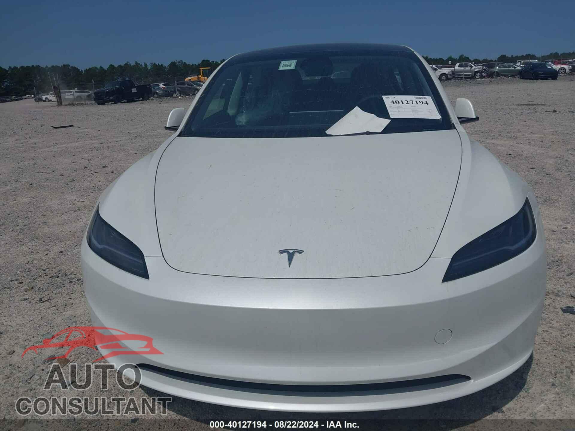 TESLA MODEL 3 2024 - 5YJ3E1EB7RF792533