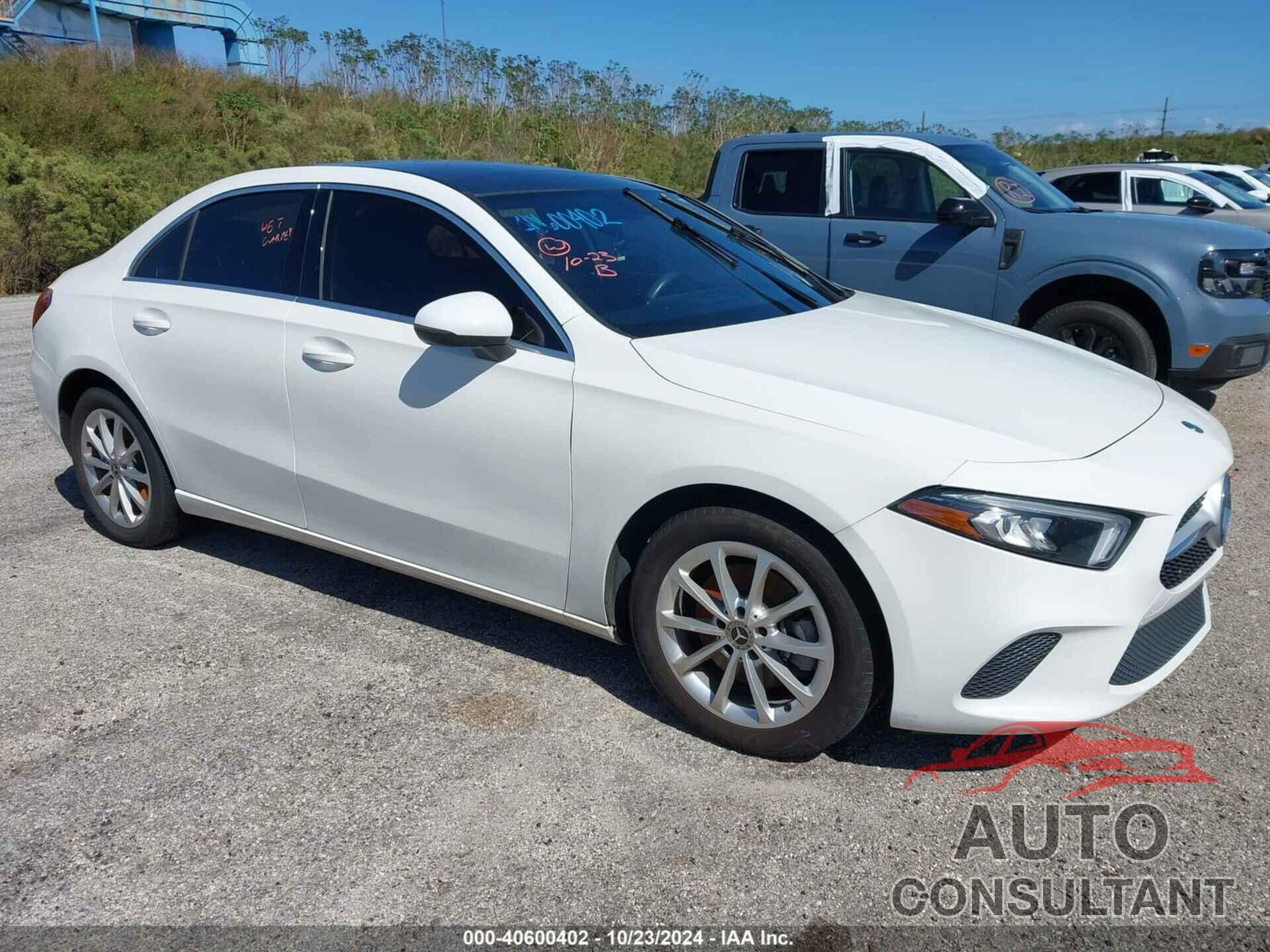 MERCEDES-BENZ A 220 2019 - WDD3G4EB8KW021050