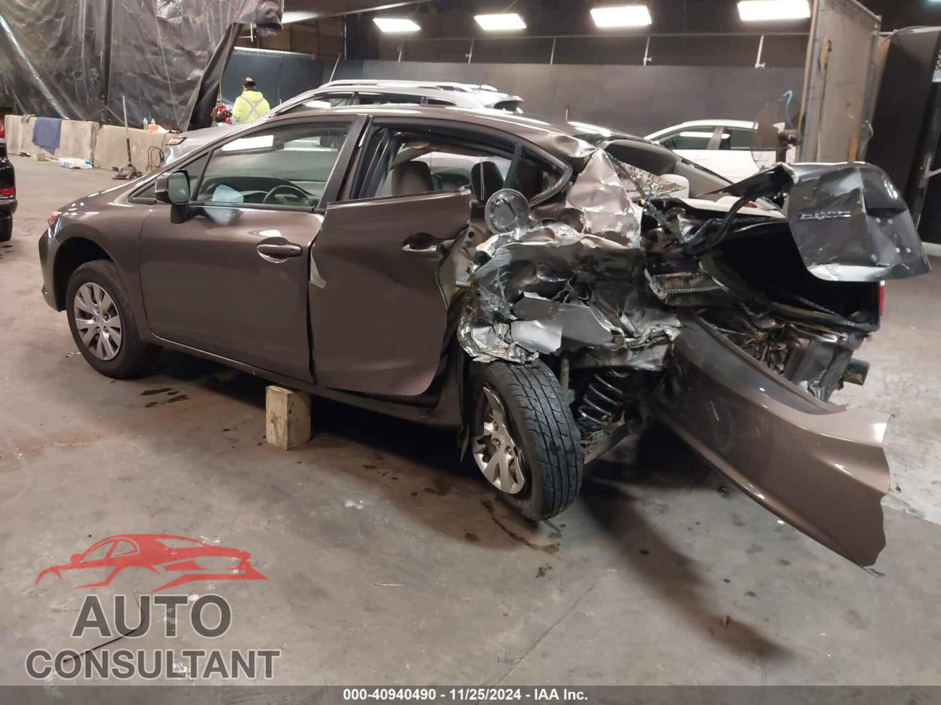HONDA CIVIC 2012 - 2HGFB2F55CH529268