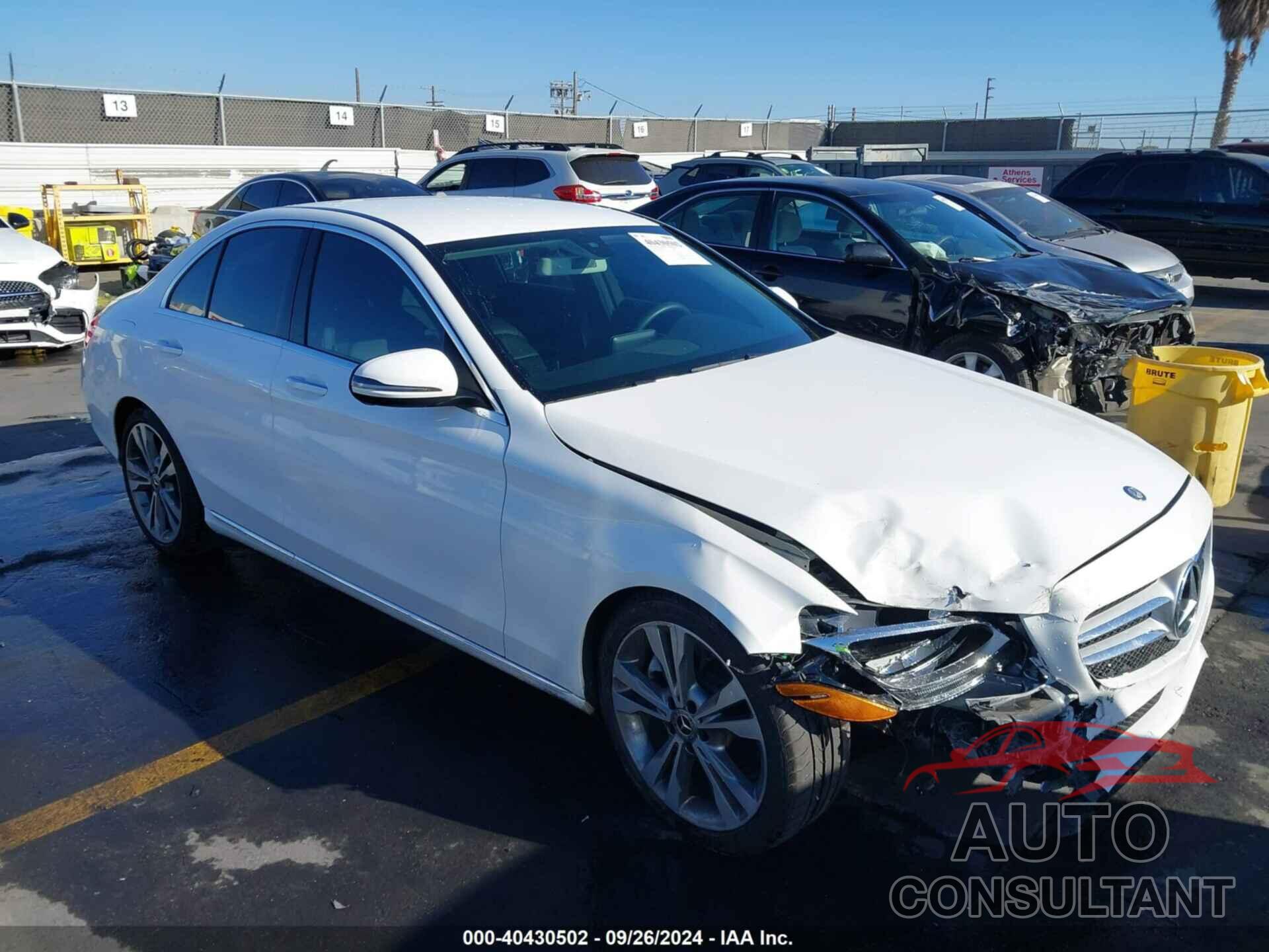 MERCEDES-BENZ C 300 2017 - 55SWF4JB9HU211760