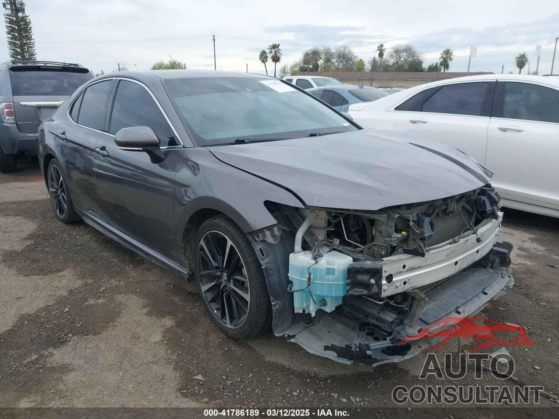 TOYOTA CAMRY 2019 - 4T1B61HK1KU819822