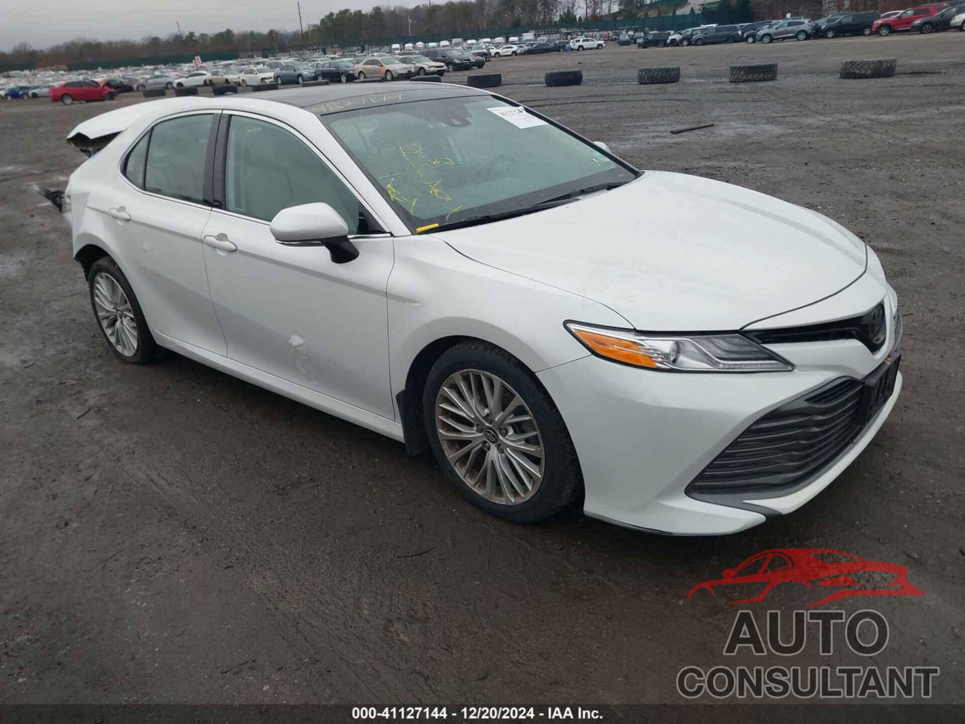 TOYOTA CAMRY 2020 - 4T1F11AK0LU349181