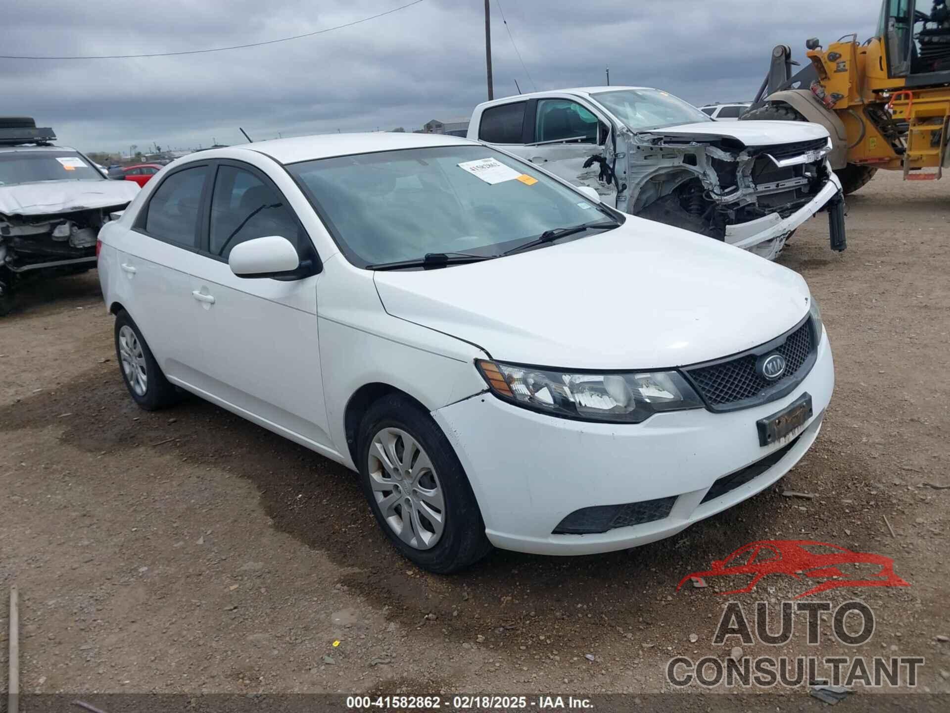 KIA FORTE 2010 - KNAFT4A21A5140620