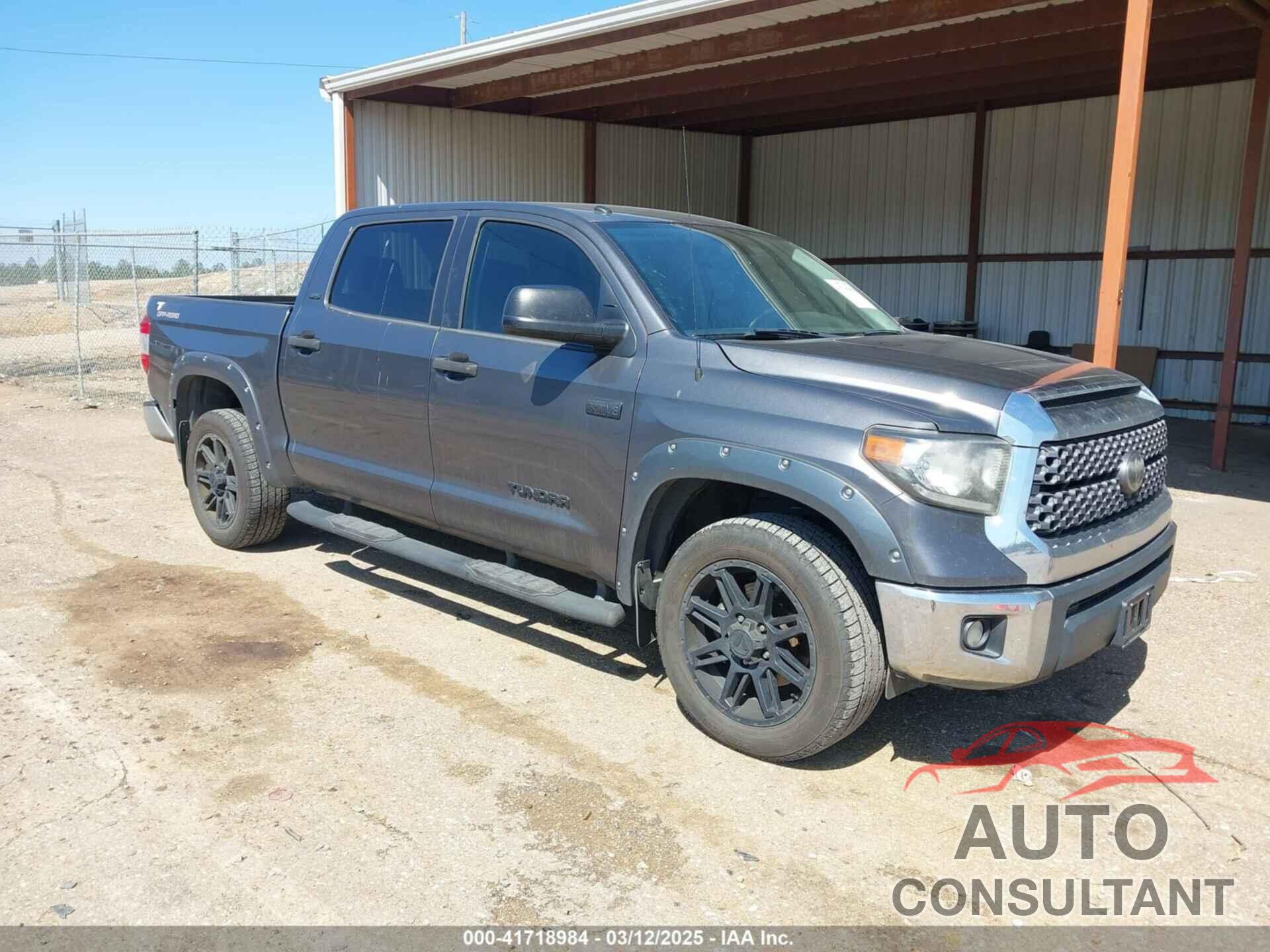 TOYOTA TUNDRA 2018 - 5TFEY5F19JX229779