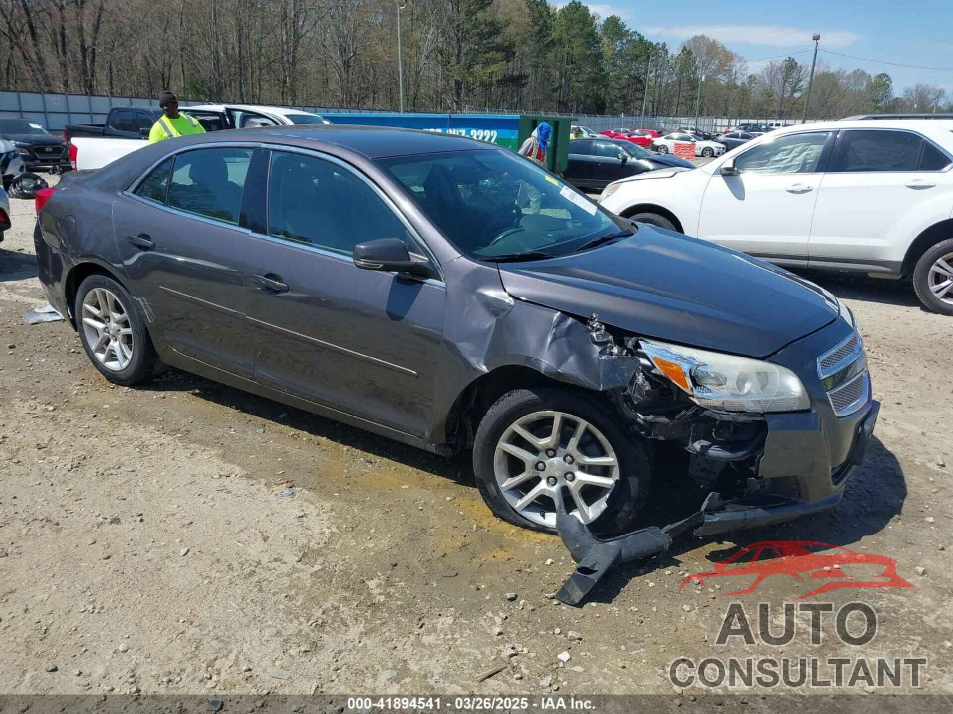 CHEVROLET MALIBU 2013 - 1G11C5SA9DF218142