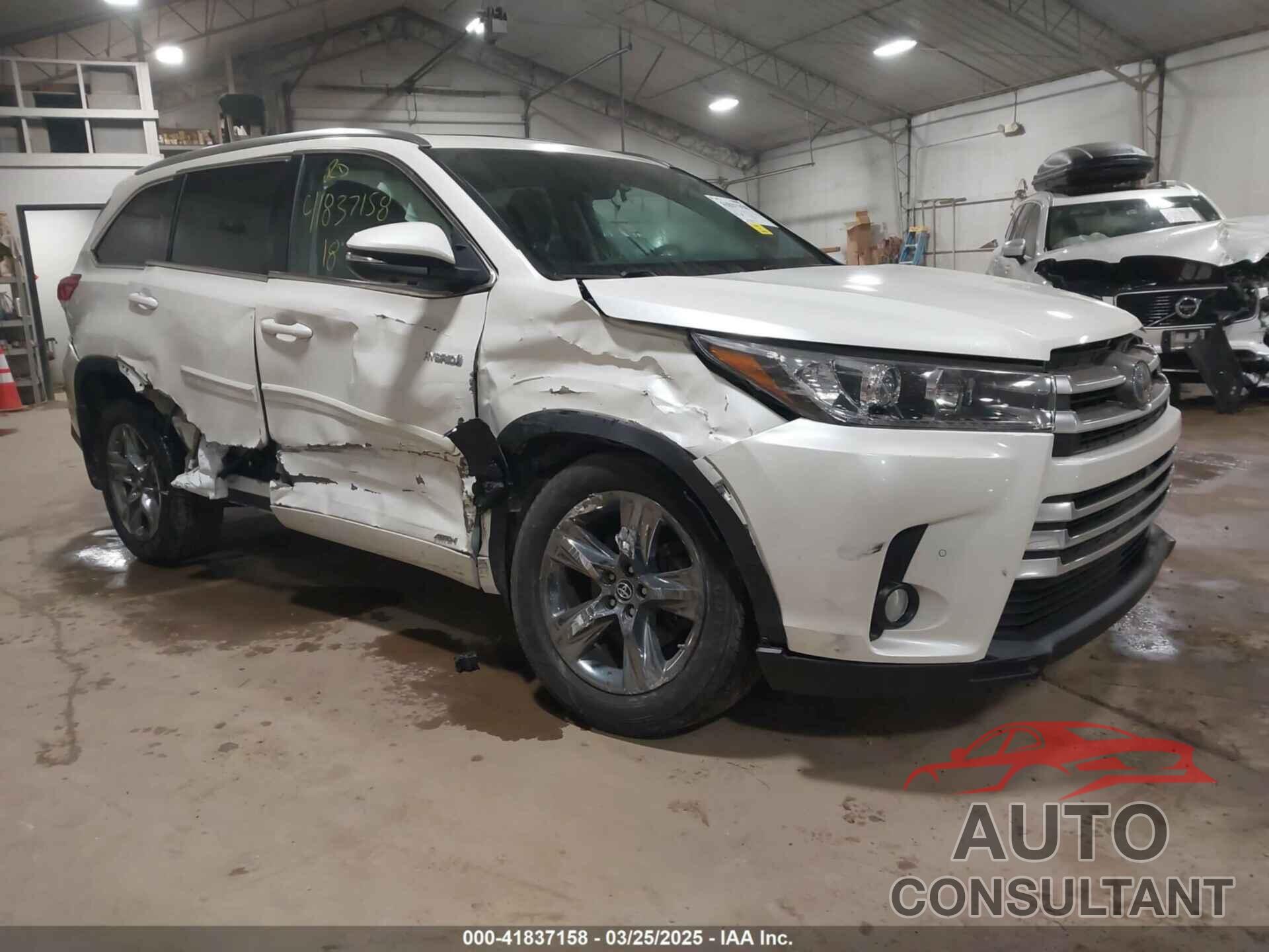 TOYOTA HIGHLANDER HYBRID 2018 - 5TDDGRFH6JS047904