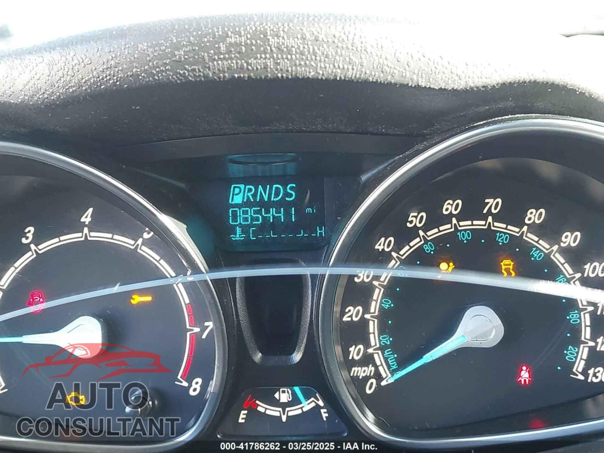 FORD FIESTA 2017 - 3FADP4EJ0HM135452